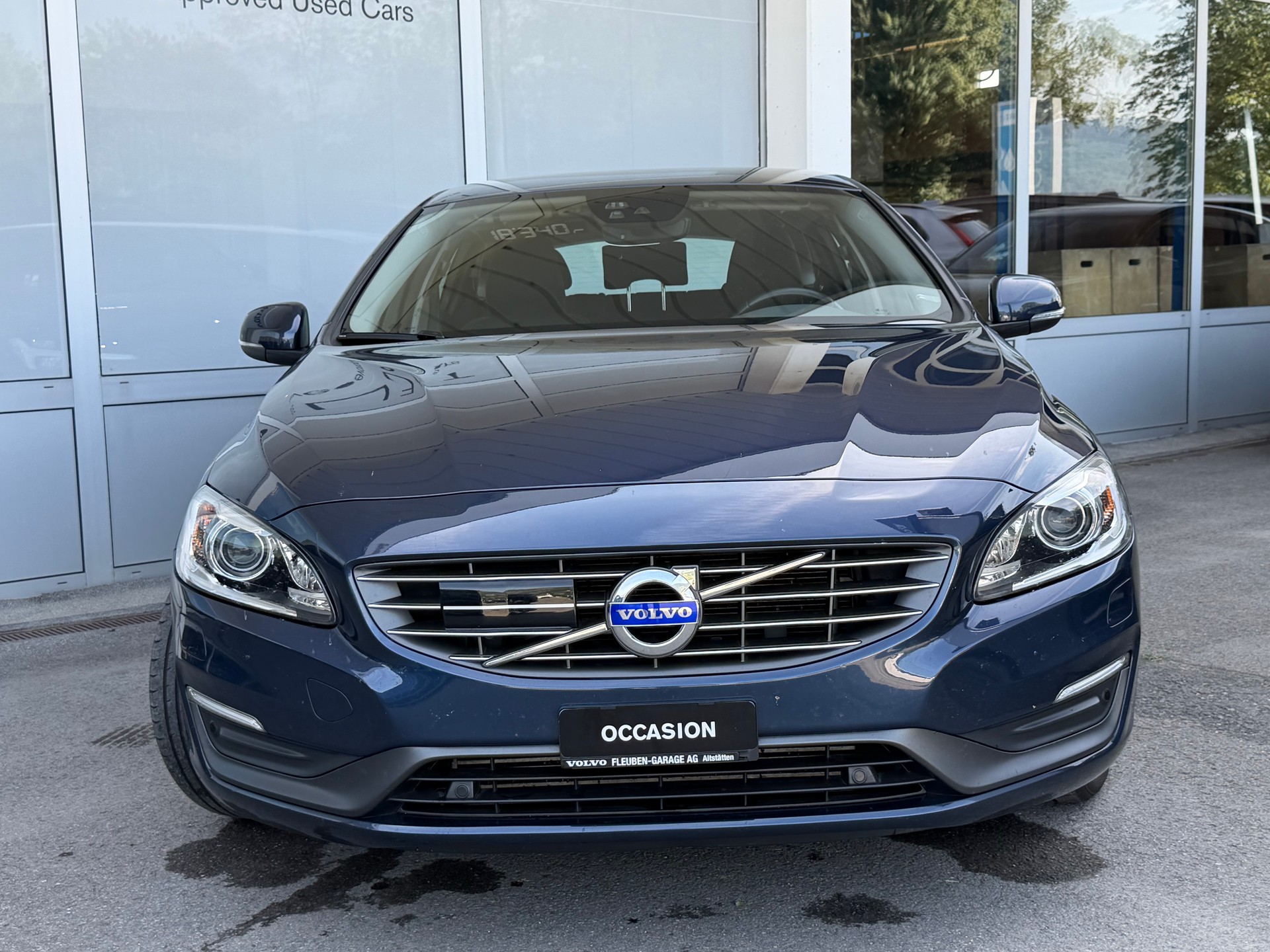 VOLVO V60 D4 Kinetic-image-19