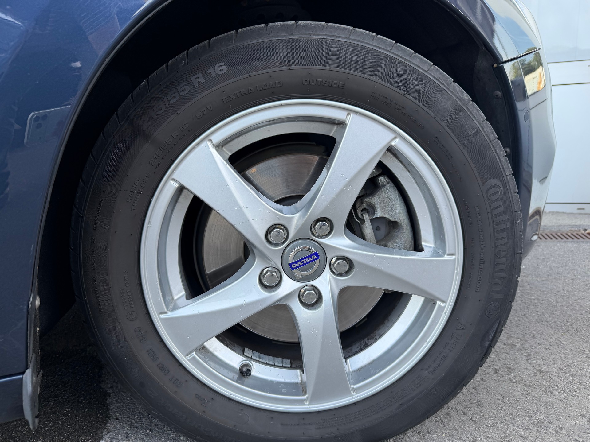 VOLVO V60 D4 Kinetic-image-7