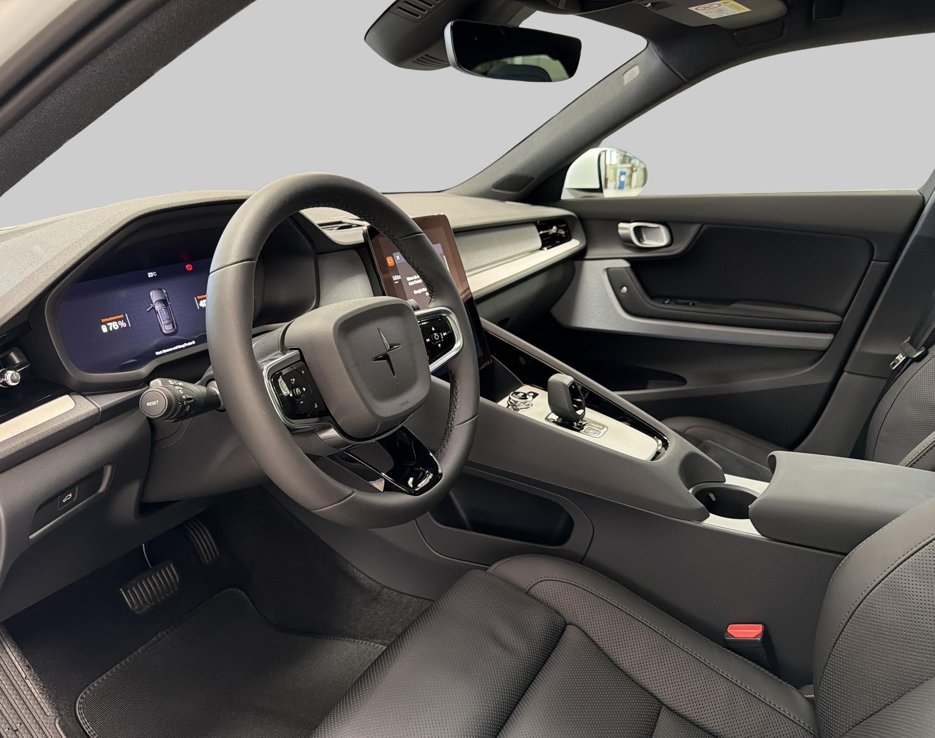 POLESTAR 2 Long Range Single Motor Prim-image-7
