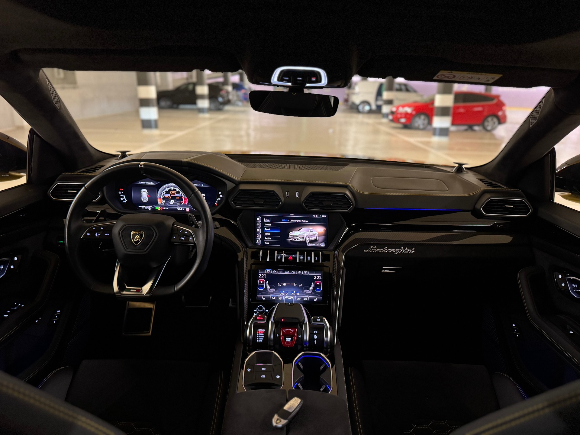 LAMBORGHINI Urus E-Gear-image-9