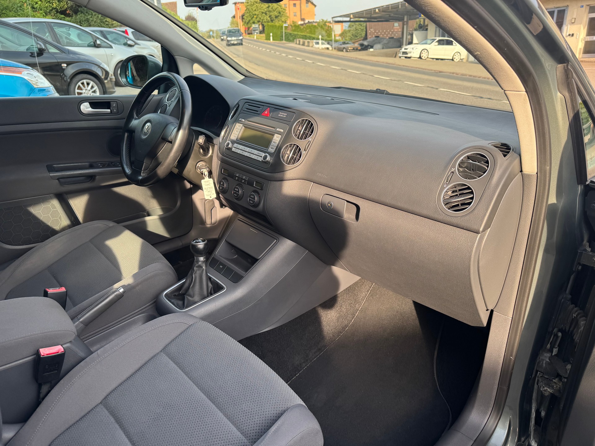 VW Golf Plus 2.0 FSI Comfortline-image-6