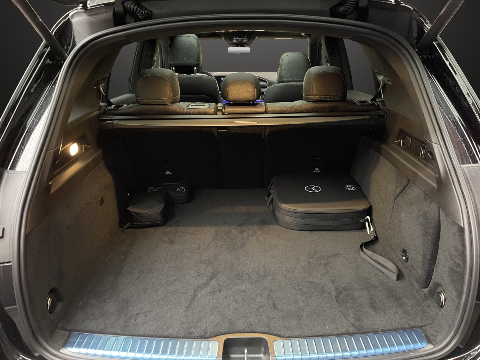 MERCEDES-BENZ GLE 400 e EQ Star 4M-image-10