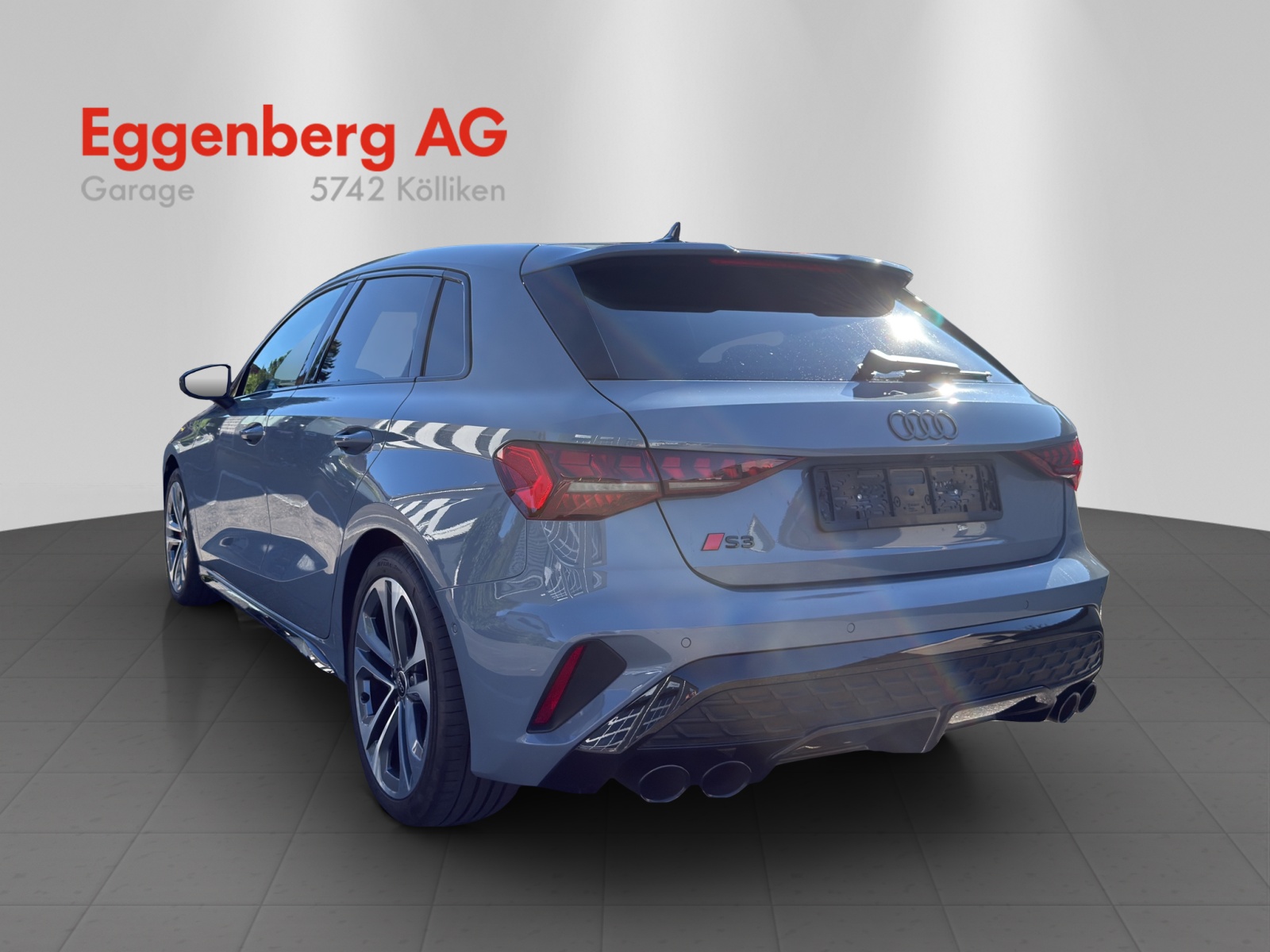 AUDI S3 Sportback TFSI quattro S-tronic, "Porsche arktikgrau"-showroom-element-2