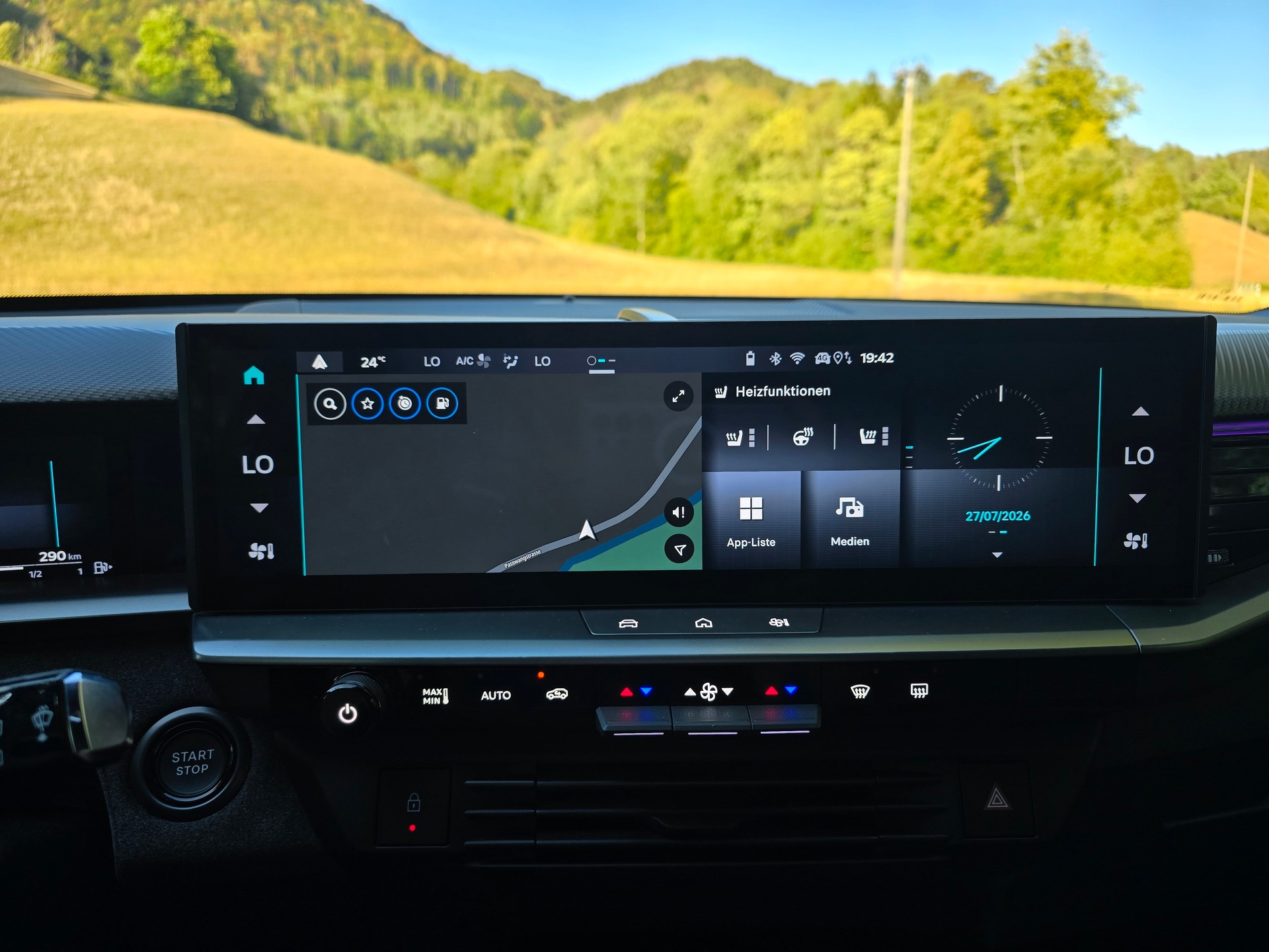 OPEL New Grandland 1.2MHEV GS-image-9