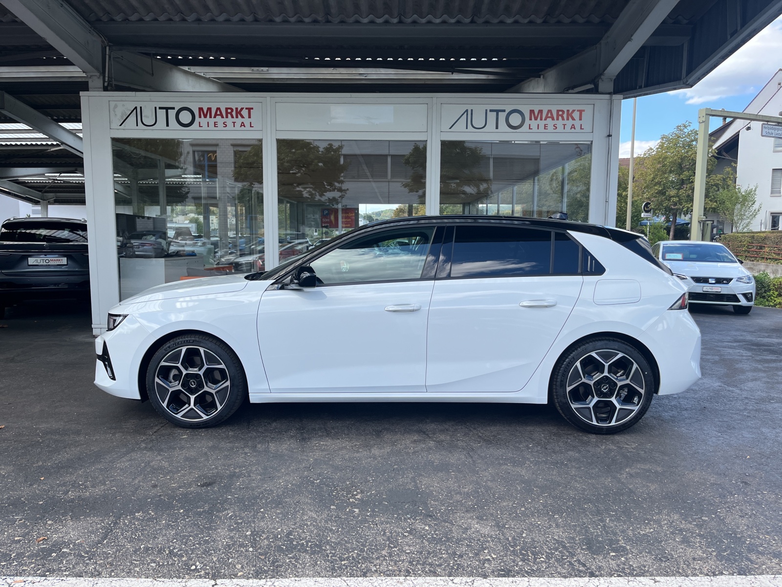 OPEL Astra 1.6 PHEV Turbo Swiss Plus A-showroom-element-1