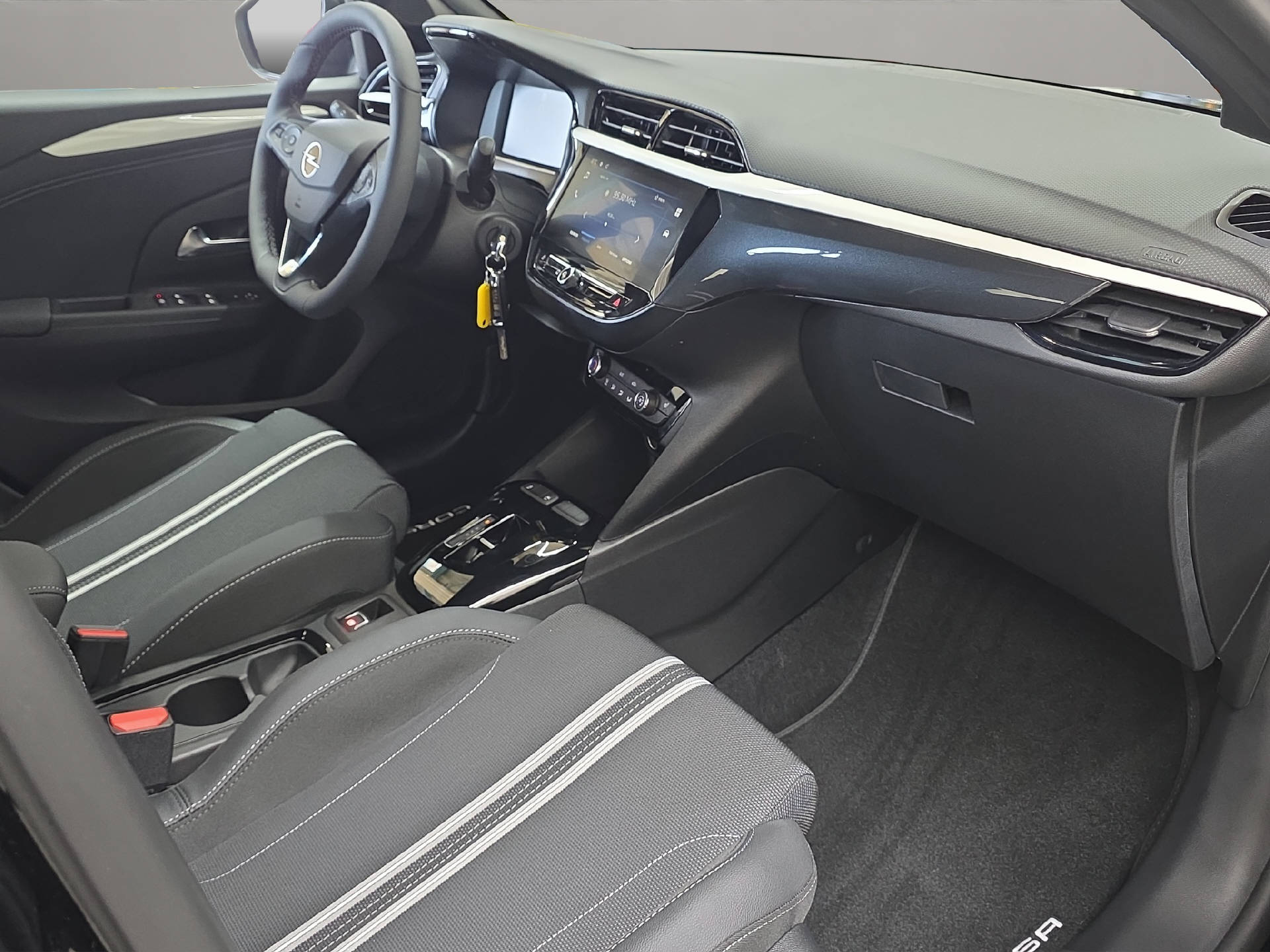 OPEL Corsa 1.2 T Hybrid Viva-image-10