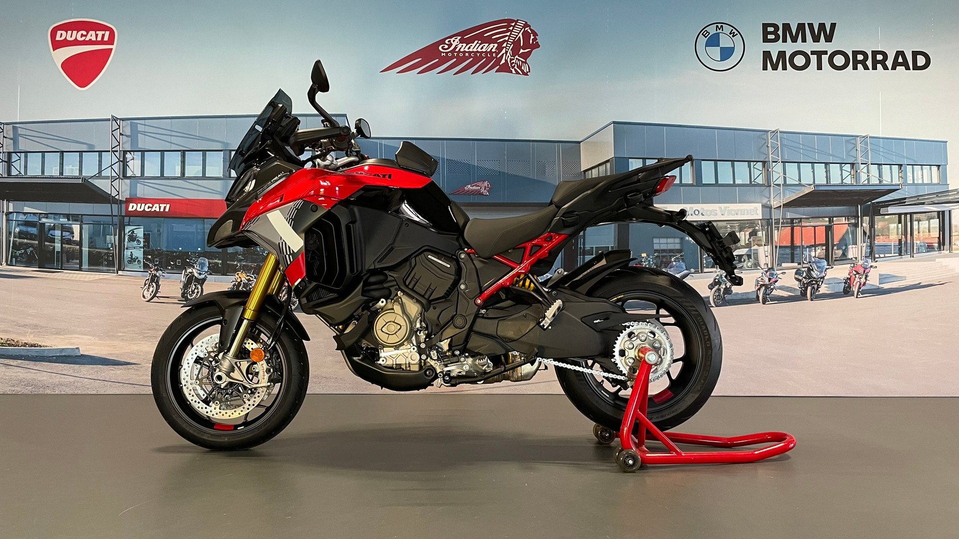 DUCATI Multistrada V4 Pikes Peak-image-3