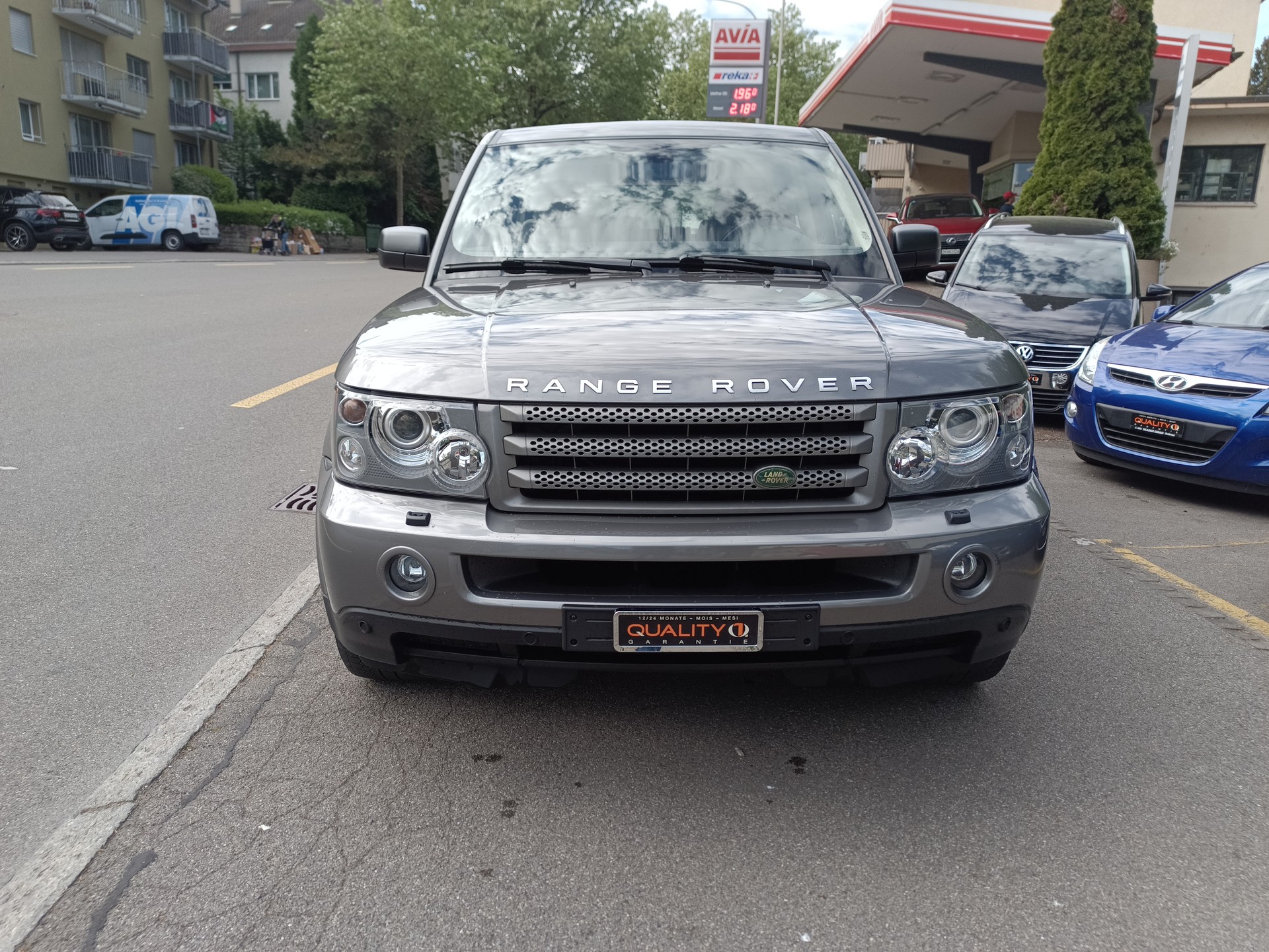 LAND ROVER Range Rover Sport 4.4 V8 HSE Automatic-image-1
