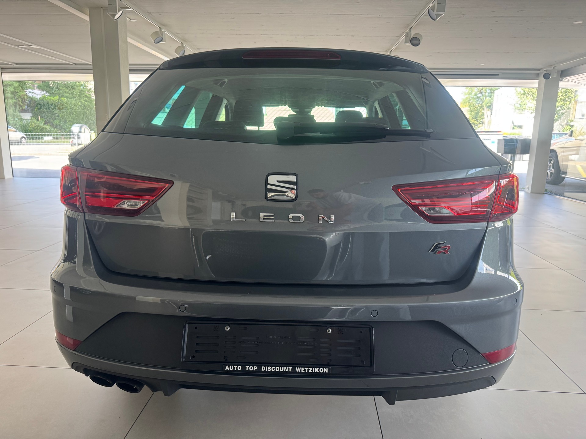 SEAT Leon ST 1.4 TSI ACT FR DSG-image-7