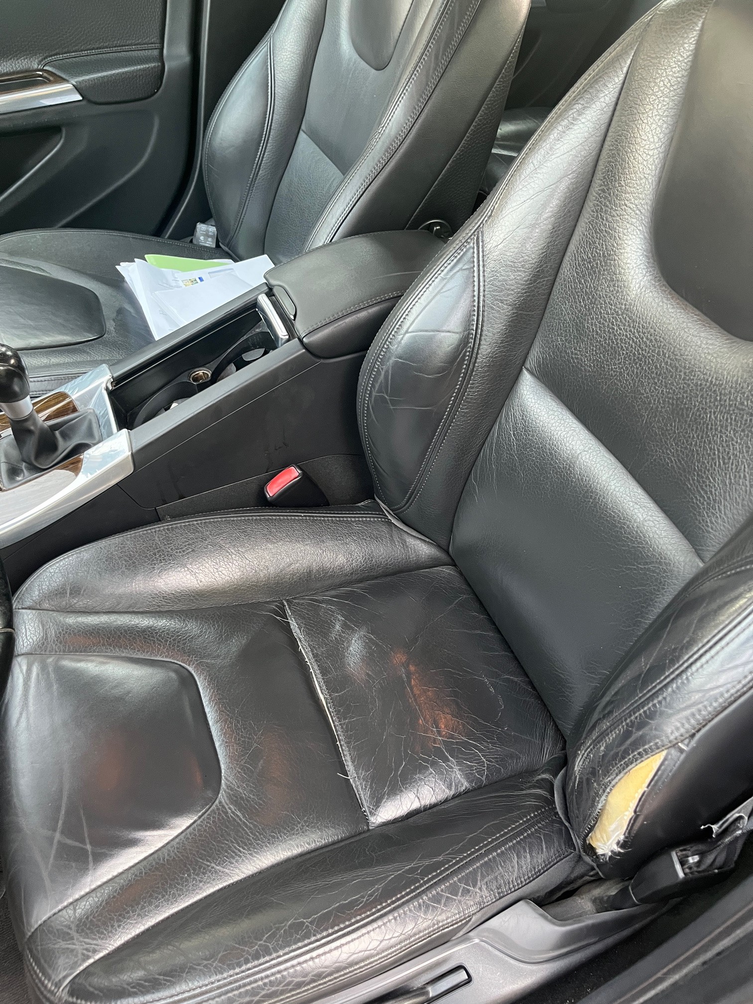VOLVO 2.0 D4 Kinetic S/S-image-9