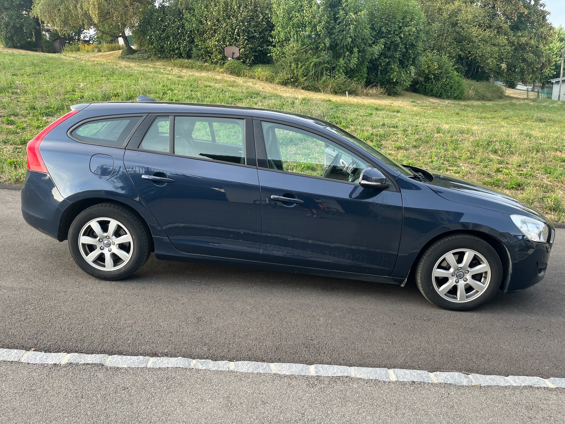 VOLVO 2.0 D4 Kinetic S/S