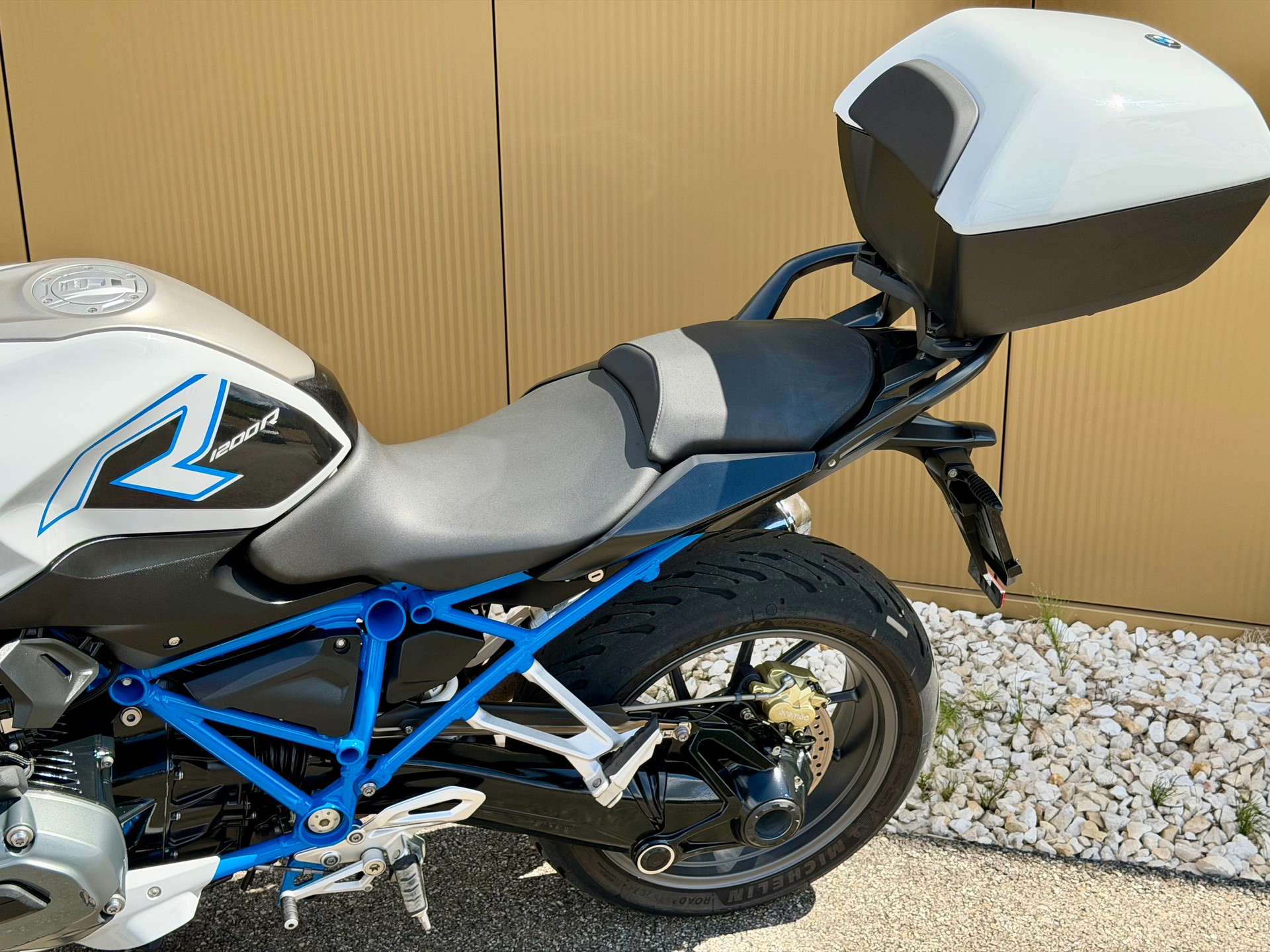 BMW R 1200 R ABS-image-14