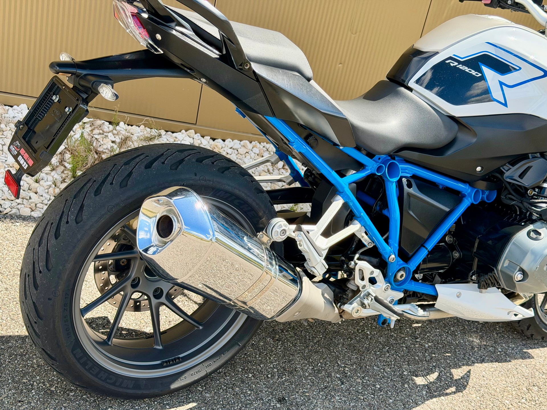 BMW R 1200 R ABS-image-6