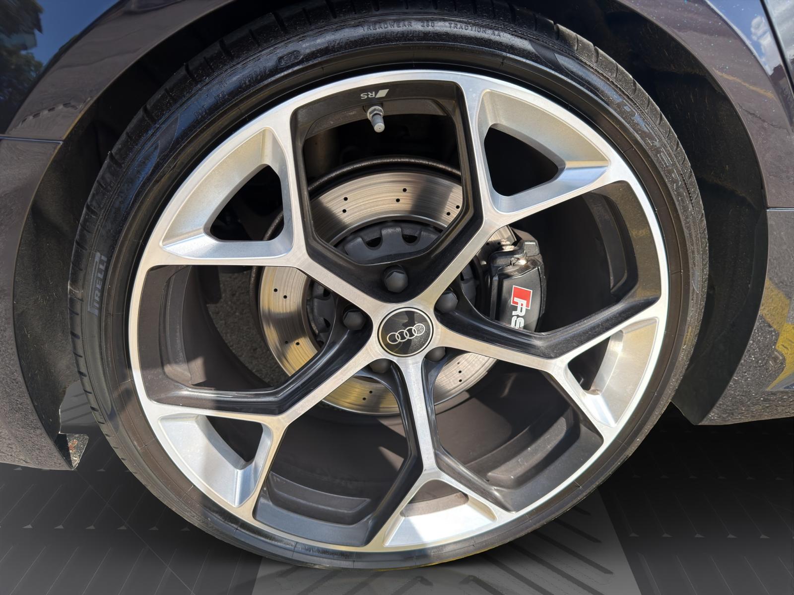 AUDI RS4 Avant Performante-image-23