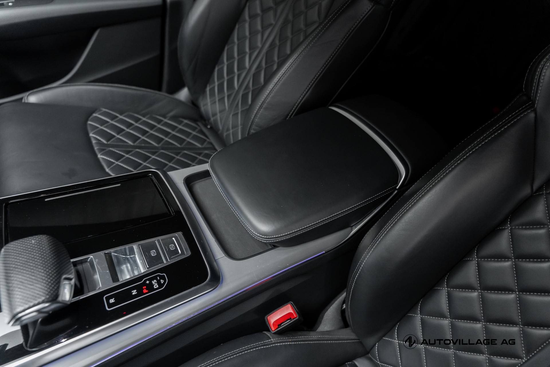 AUDI Q8 50 TDI quattro tiptronic | S-Line | CH-Fz-image-17