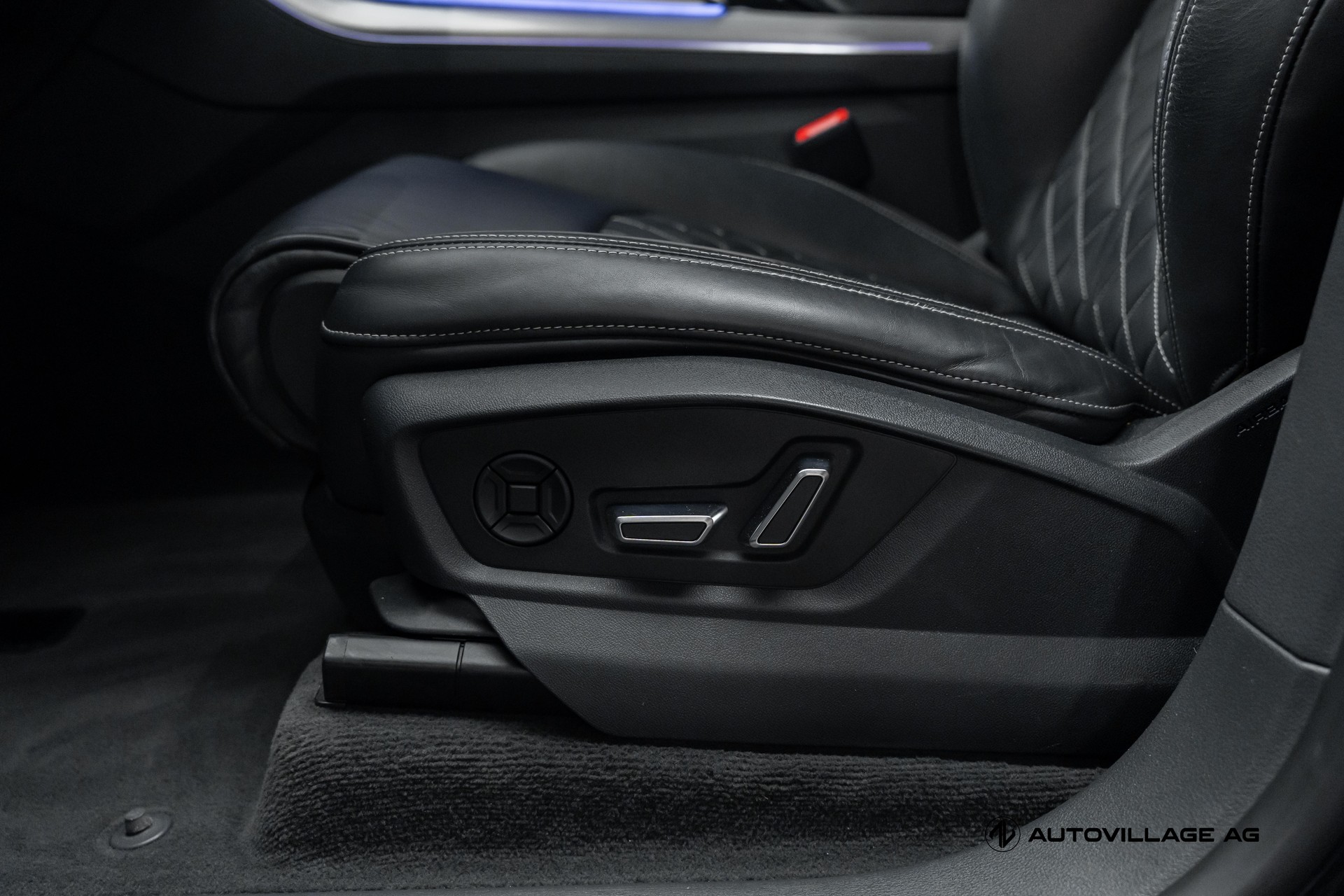 AUDI Q8 50 TDI quattro tiptronic | S-Line | CH-Fz-image-24