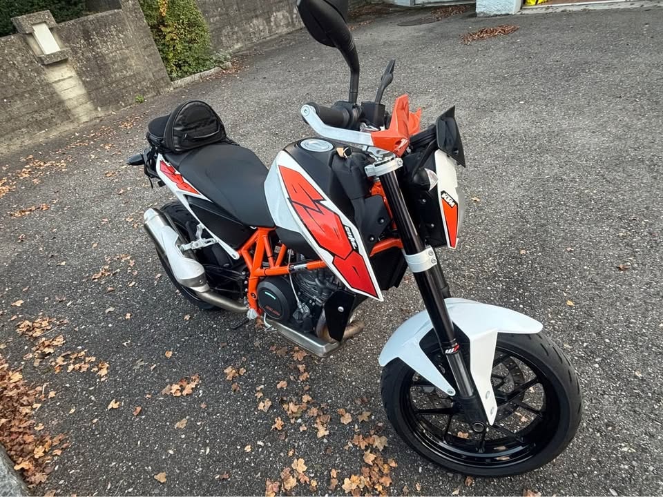 KTM 690 Duke ABS-image-3