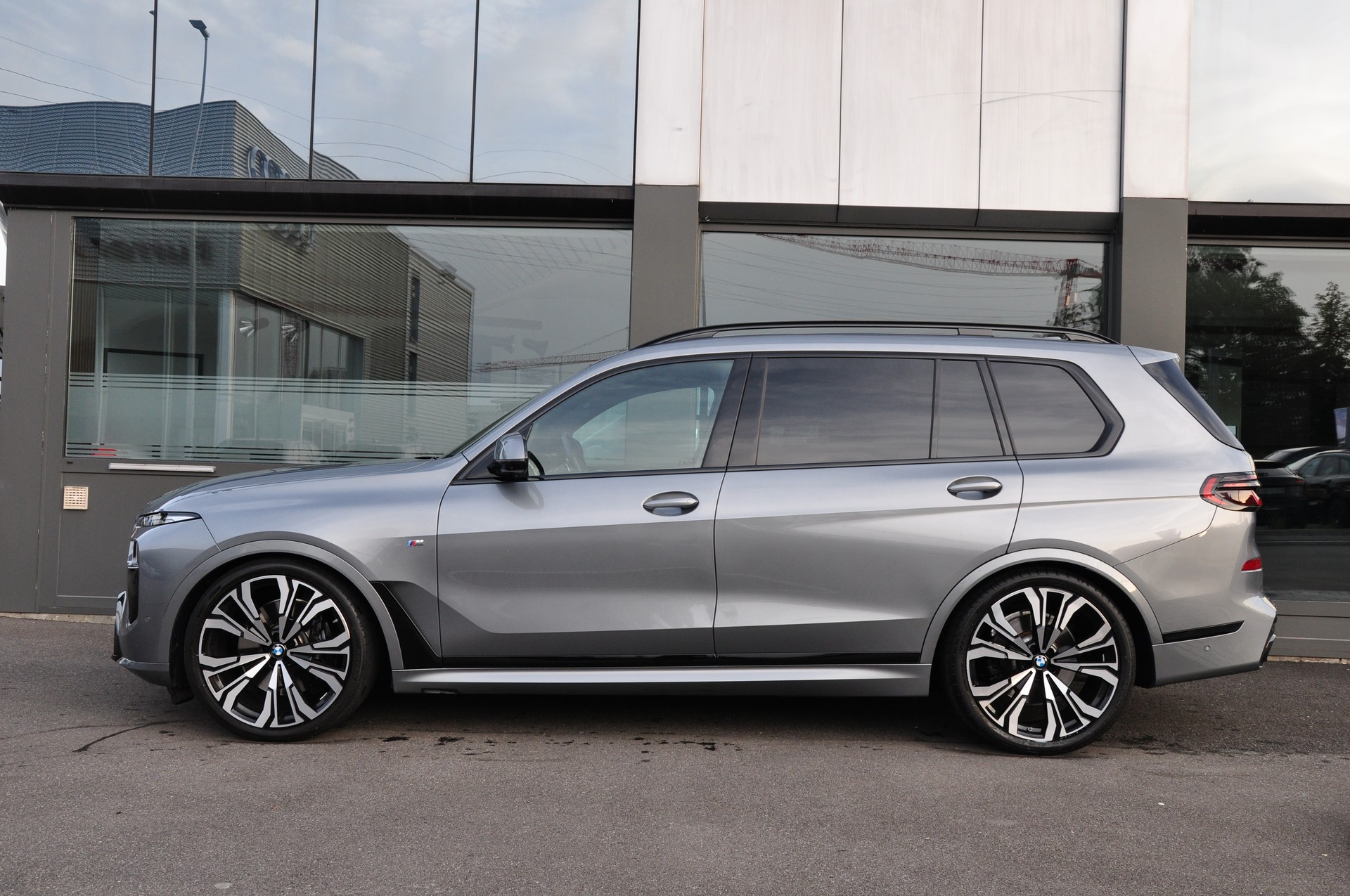 BMW X7 xDrive 48V 40d M Sport Pro Steptronic-image-4