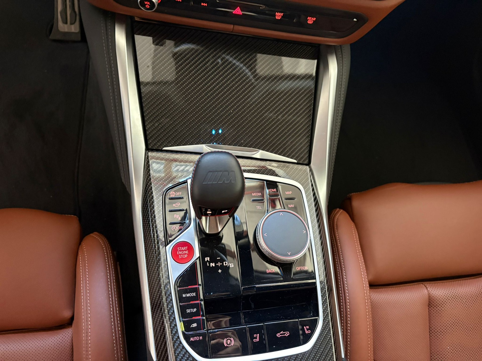 BMW M4 Cabrio Competition M xDrive-image-21