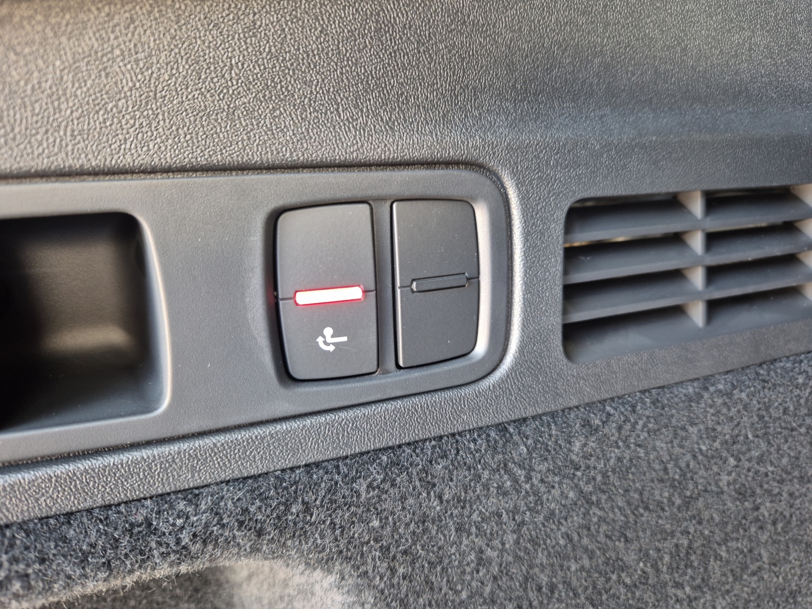 AUDI Q5 TDI quattro 150 kW S-tronic-image-9