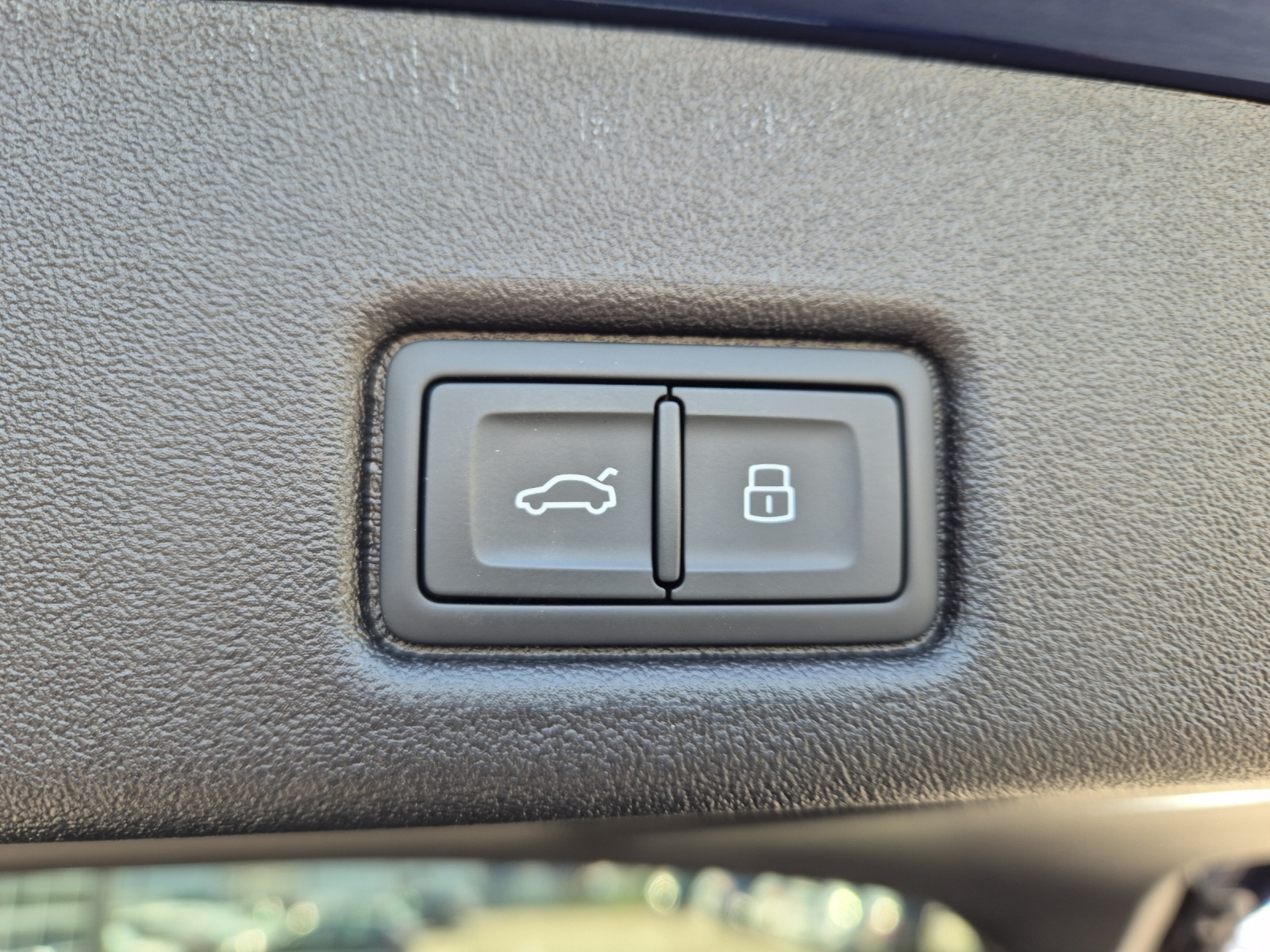 AUDI Q5 TDI quattro 150 kW S-tronic-image-10
