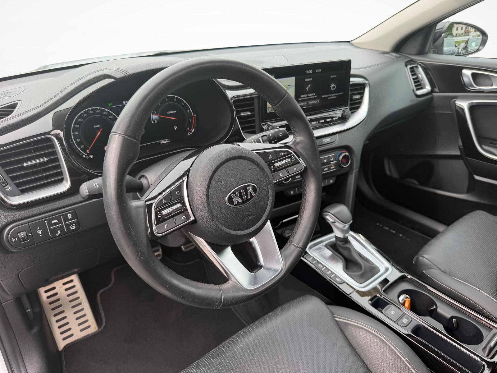 KIA XCeed 1.6 T-GDi Style-showroom-element-3