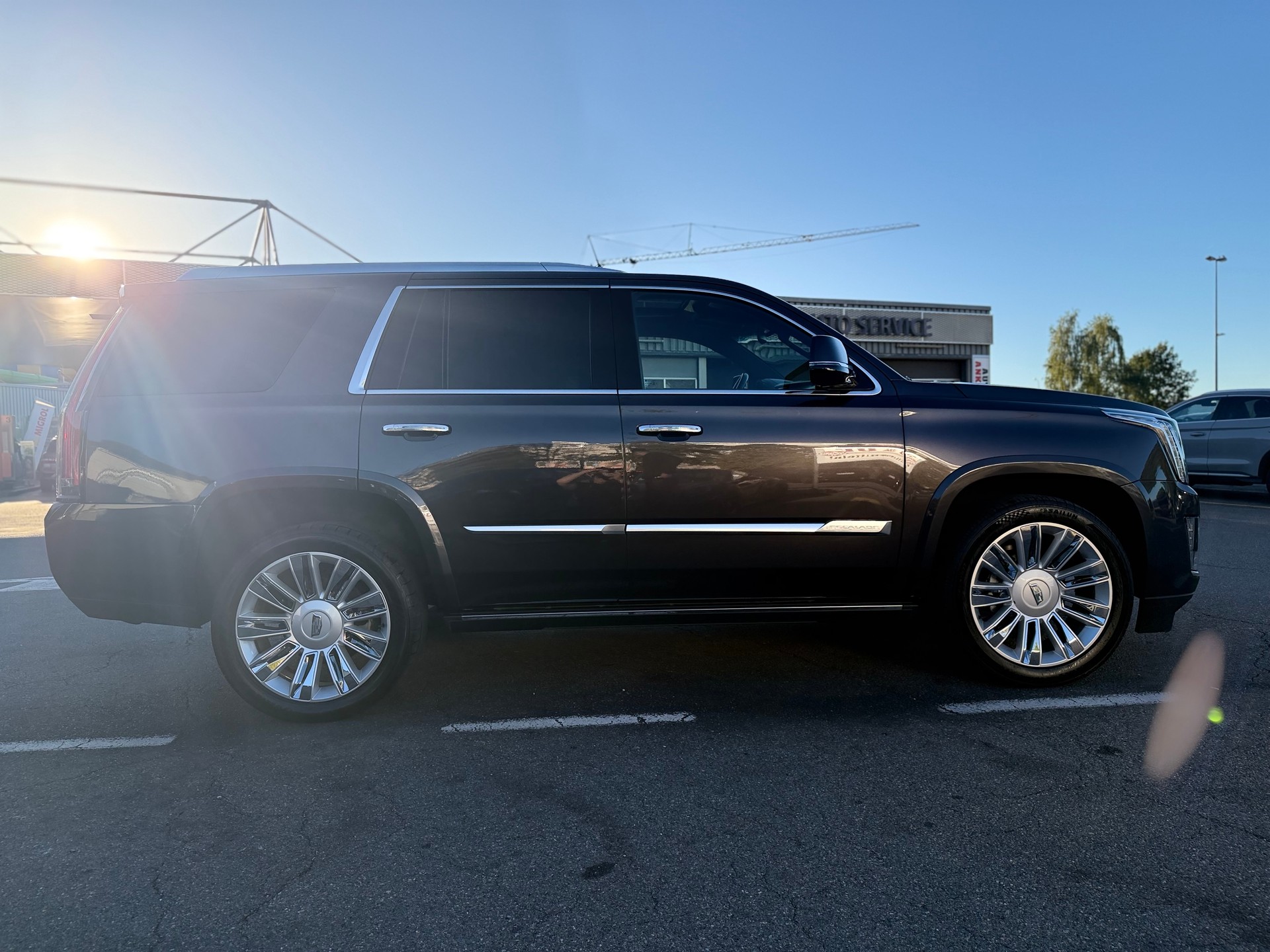 CADILLAC Escalade 6.2 Platinum Automatic-image-11