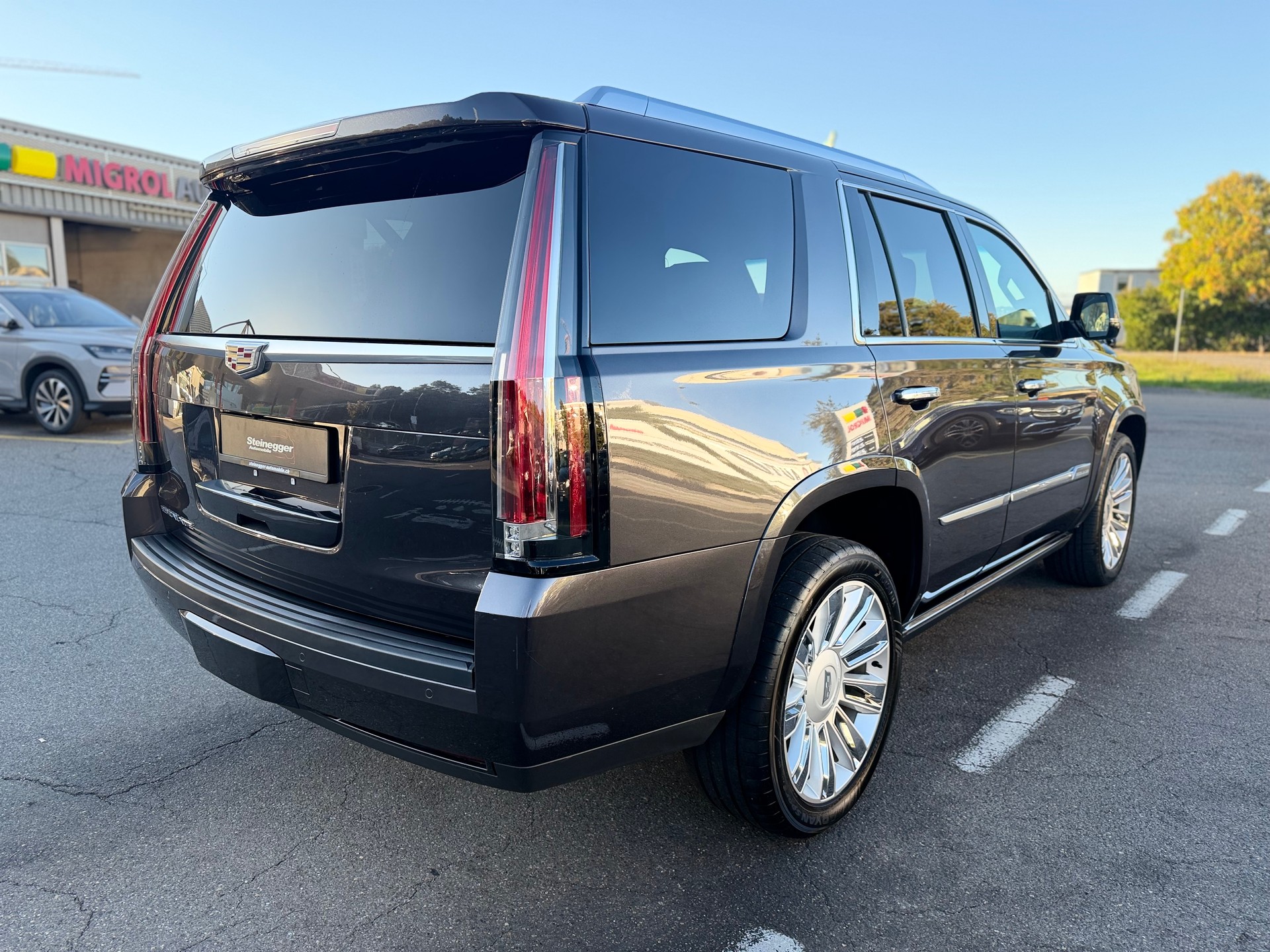 CADILLAC Escalade 6.2 Platinum Automatic-image-10