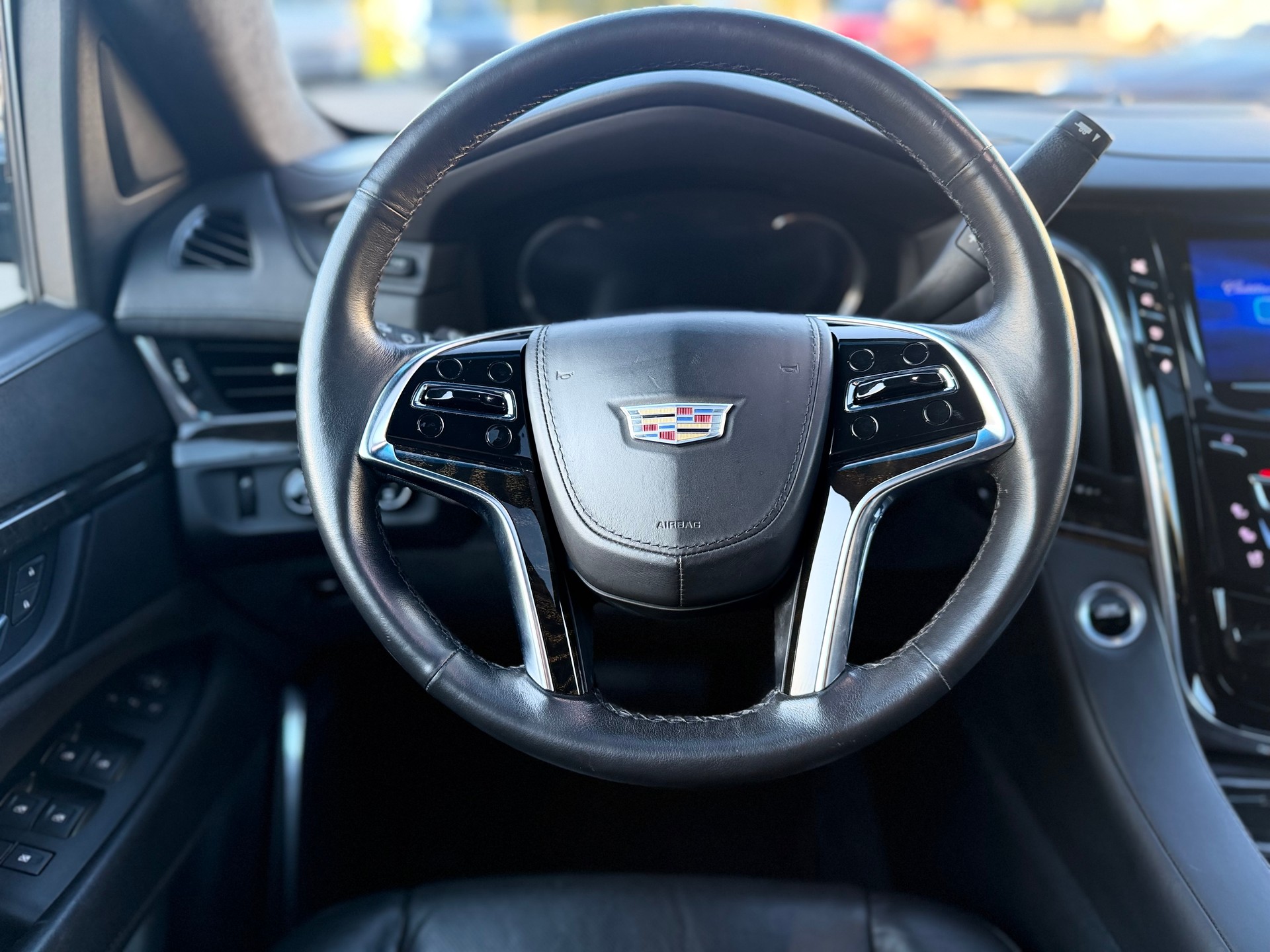 CADILLAC Escalade 6.2 Platinum Automatic-image-17