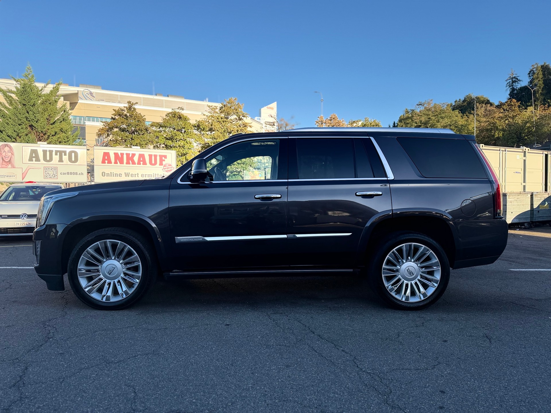 CADILLAC Escalade 6.2 Platinum Automatic-image-6