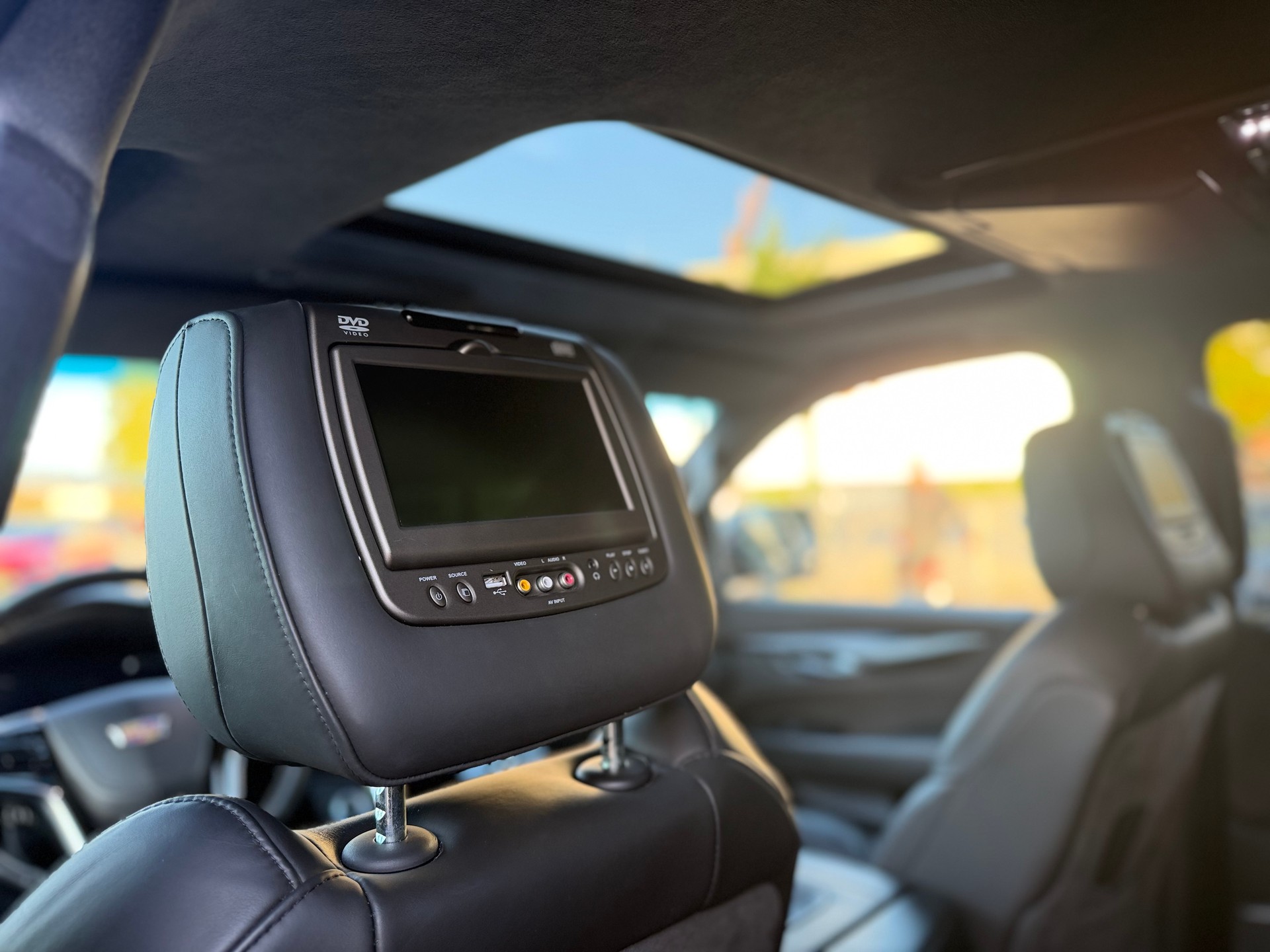 CADILLAC Escalade 6.2 Platinum Automatic-image-23