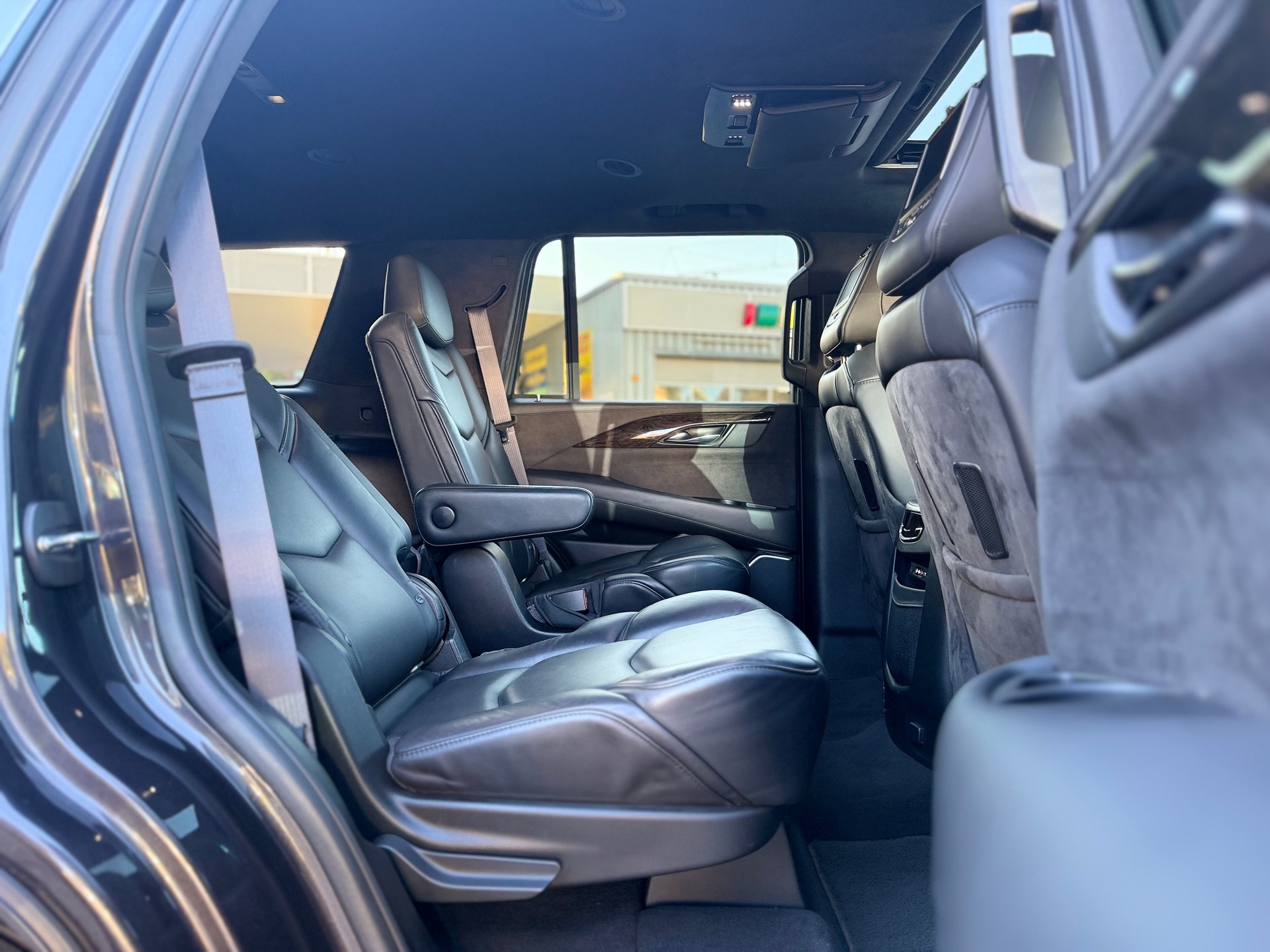 CADILLAC Escalade 6.2 Platinum Automatic-image-14