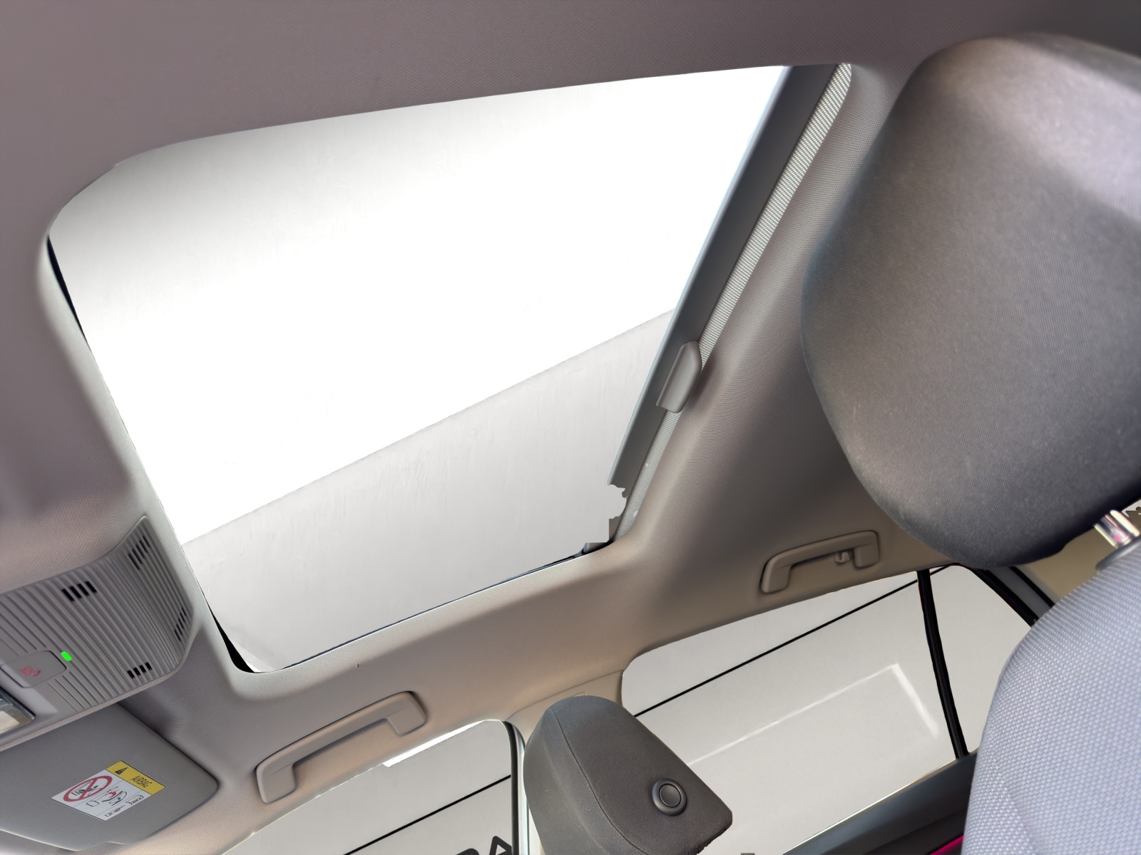 VW Golf VIII 2.0 TSI Style DSG 4motion-image-15