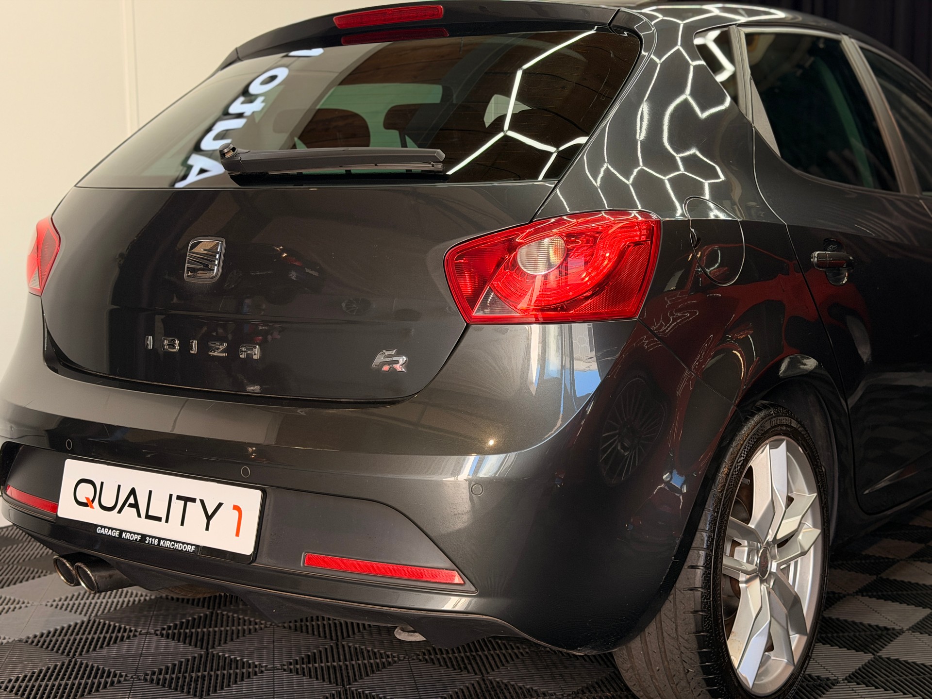 SEAT Ibiza SC 1.4 TSI FR DSG-showroom-element-3
