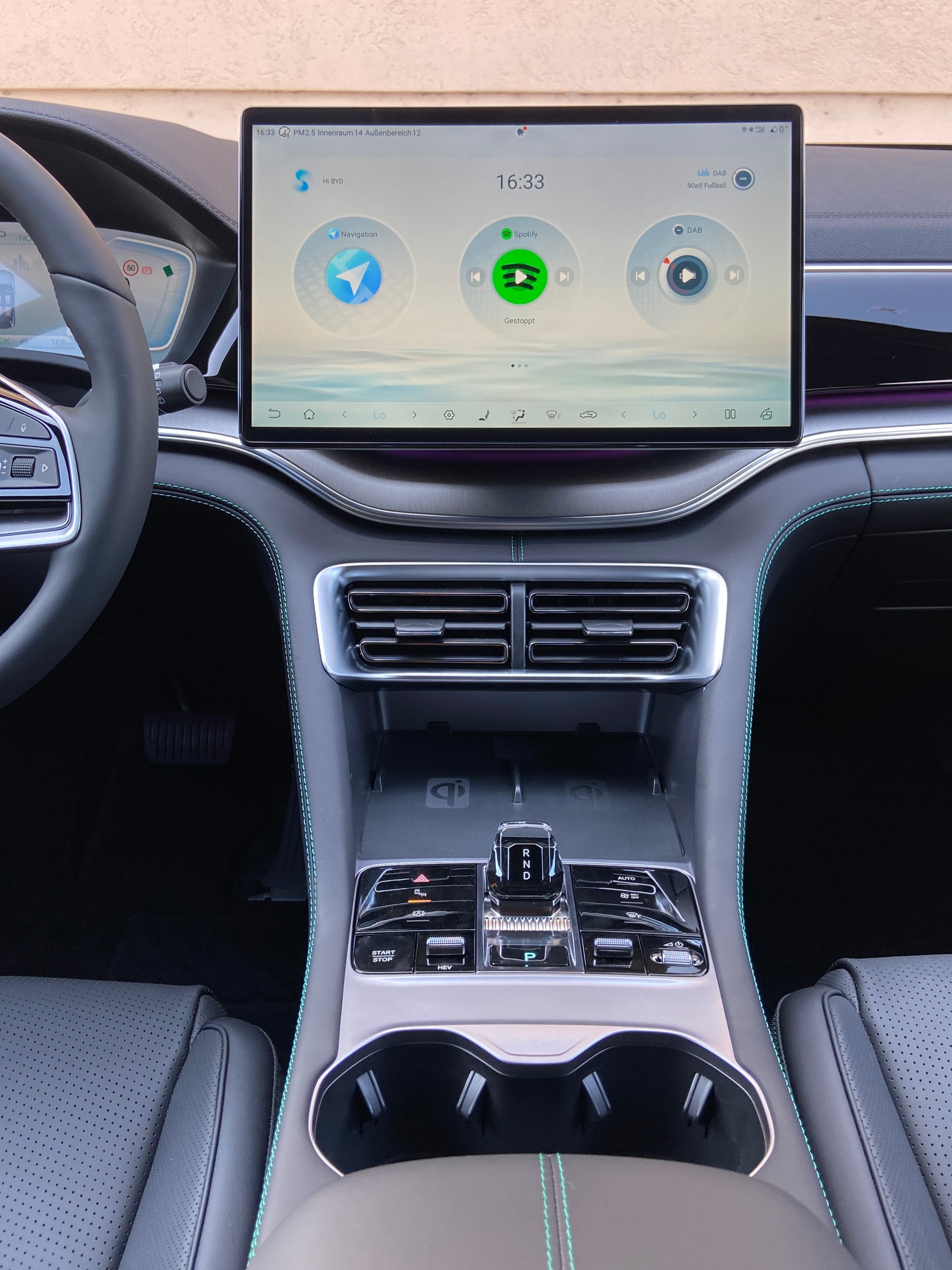 BYD Seal U DM-i Design AWD-image-12