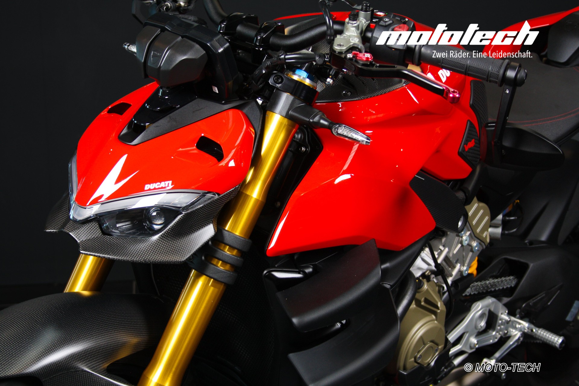 DUCATI Streetfighter V4 S-image-8