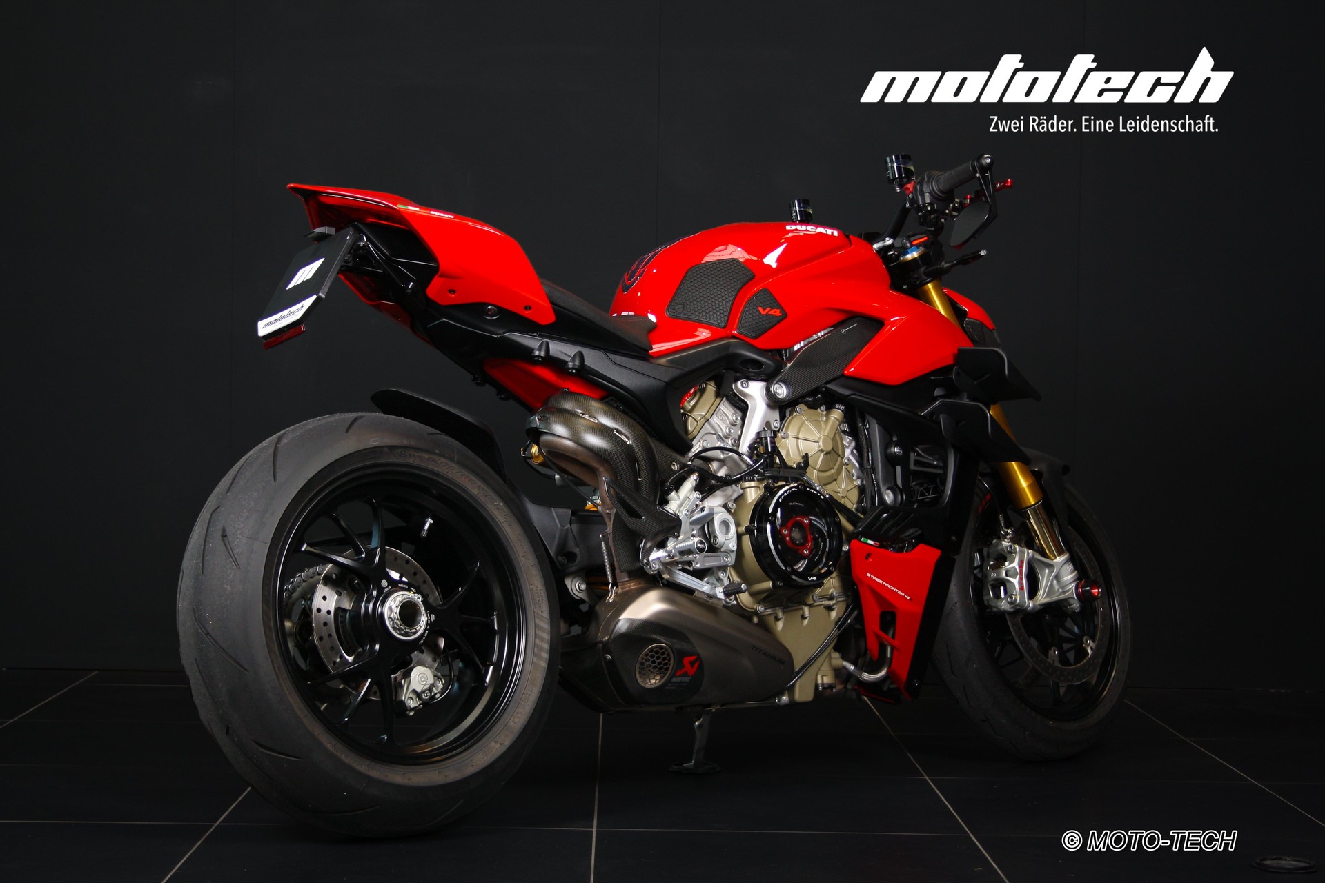 DUCATI Streetfighter V4 S-image-2