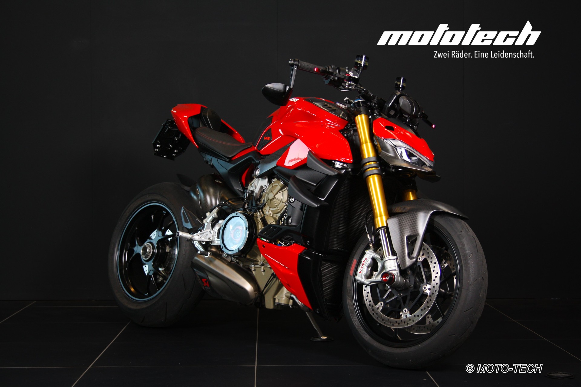 DUCATI Streetfighter V4 S-image-0