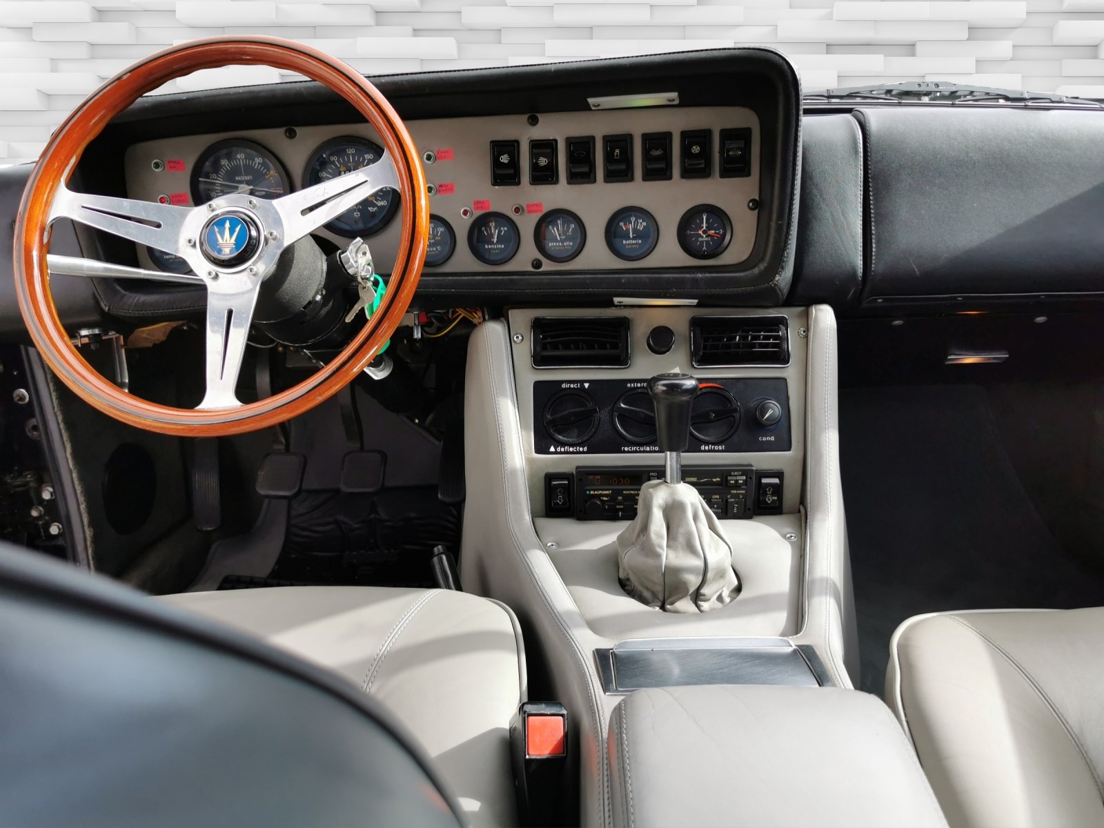MASERATI KYALAMI 4.9-image-9
