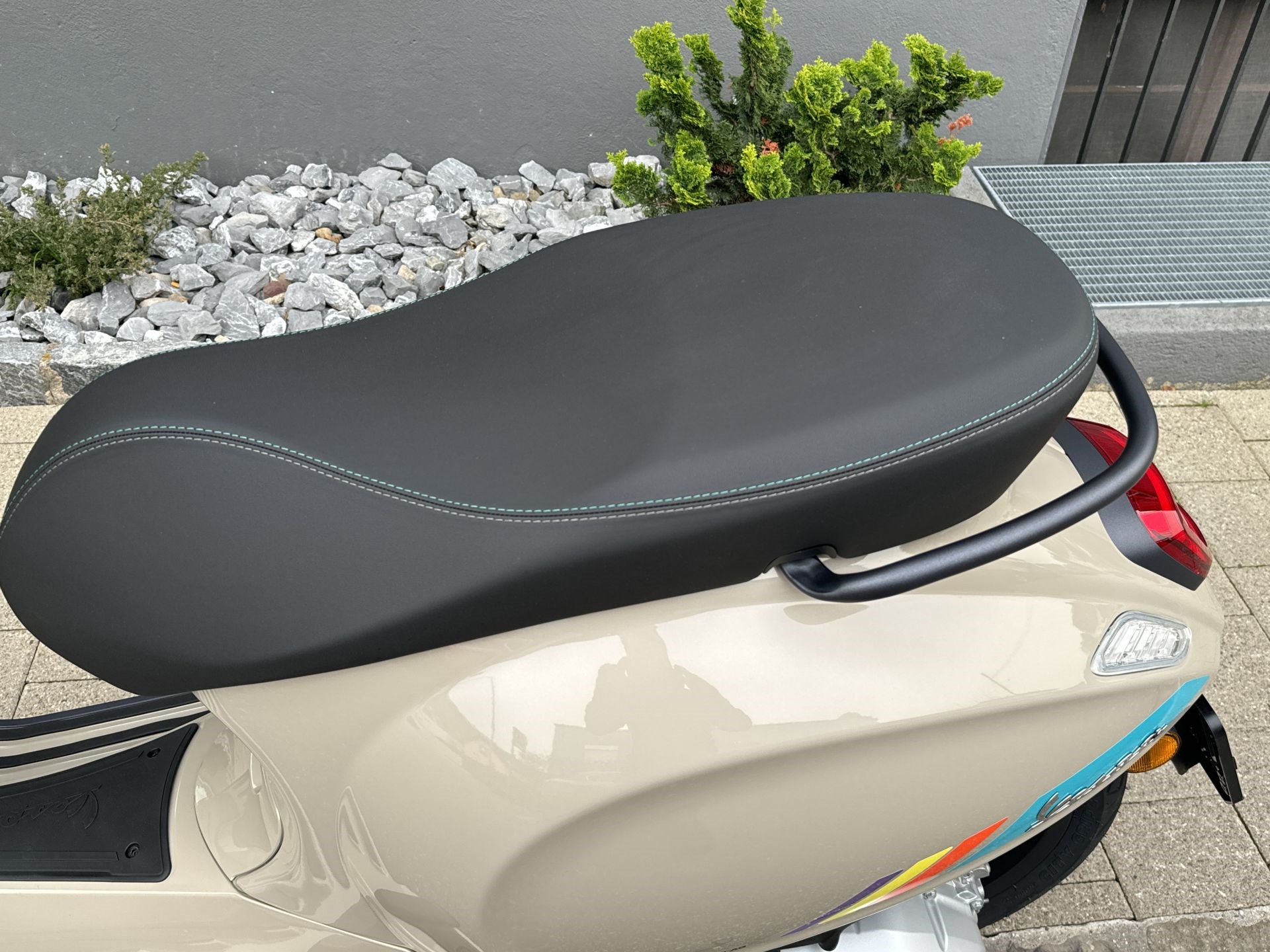 PIAGGIO Vespa Primavera 125 Sport ABS E5+-image-3