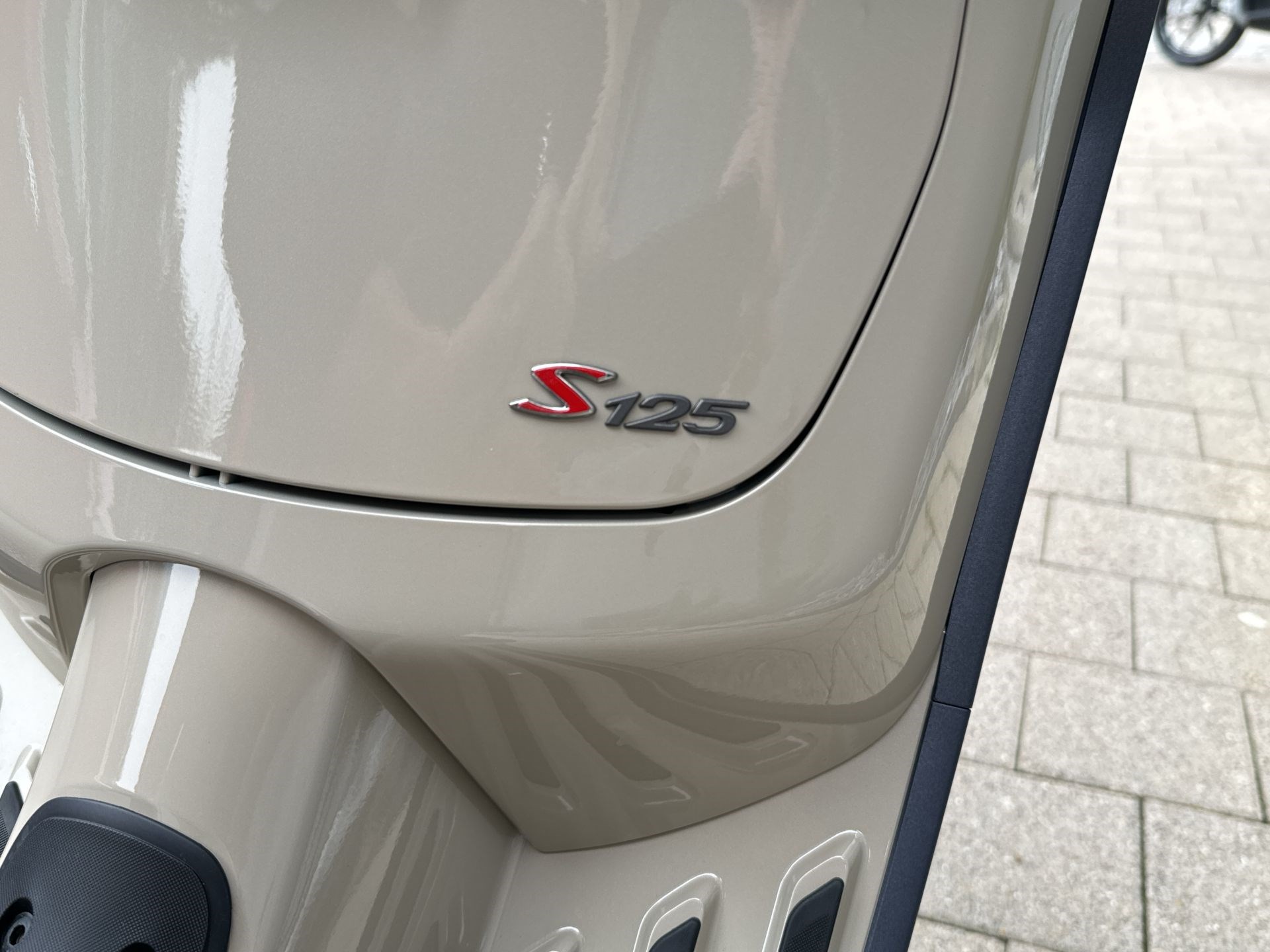 PIAGGIO Vespa Primavera 125 Sport ABS E5+-image-5