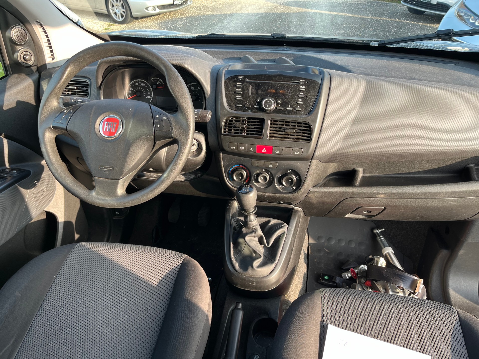 FIAT Doblo2.0 Multijet Kombi Swiss XL-image-8