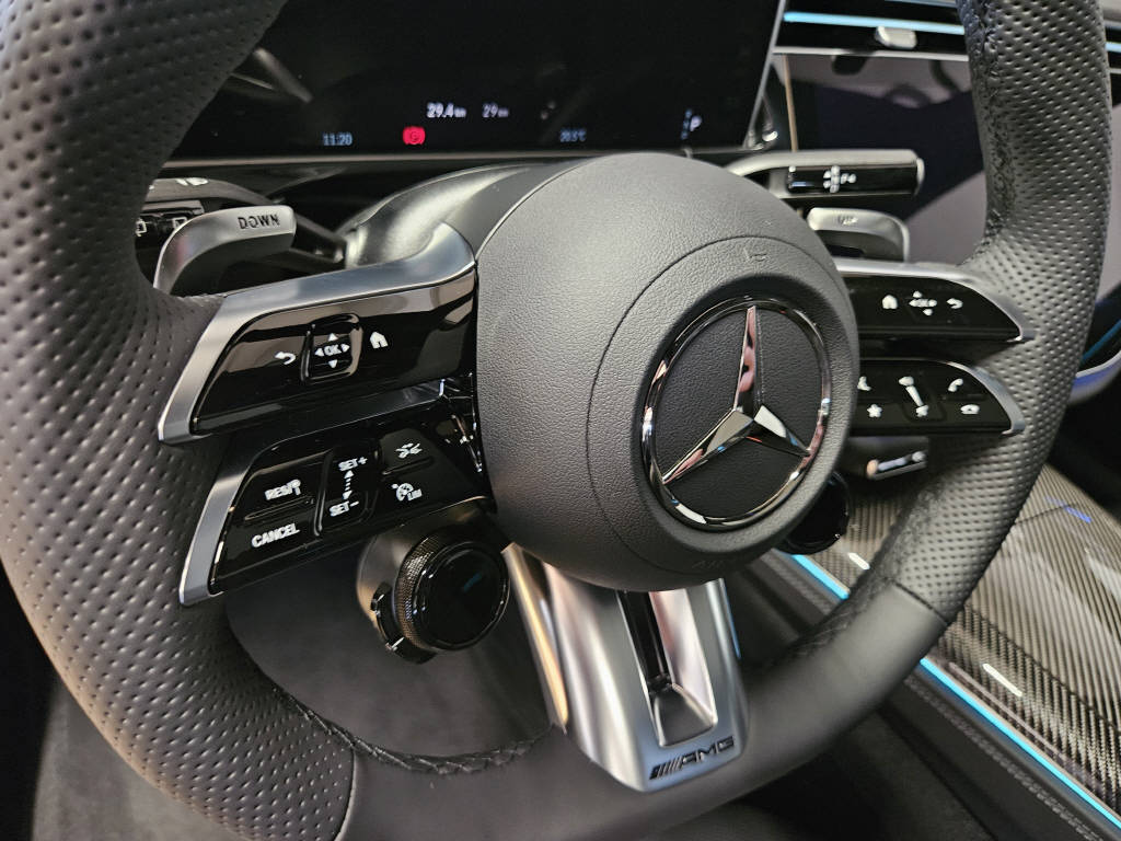 MERCEDES-BENZ E 53 AMG Hybrid 4Matic+ Kombi-image-8