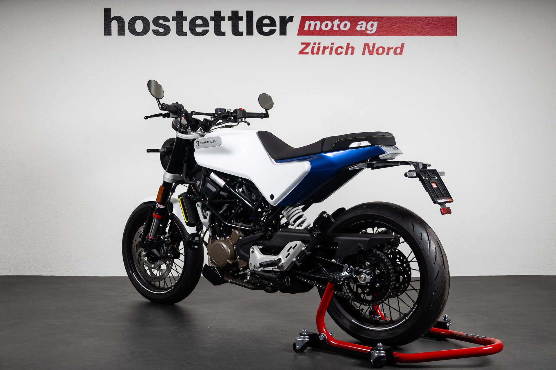 HUSQVARNA 125 Svartpilen Step Two / Color Edition-image-3