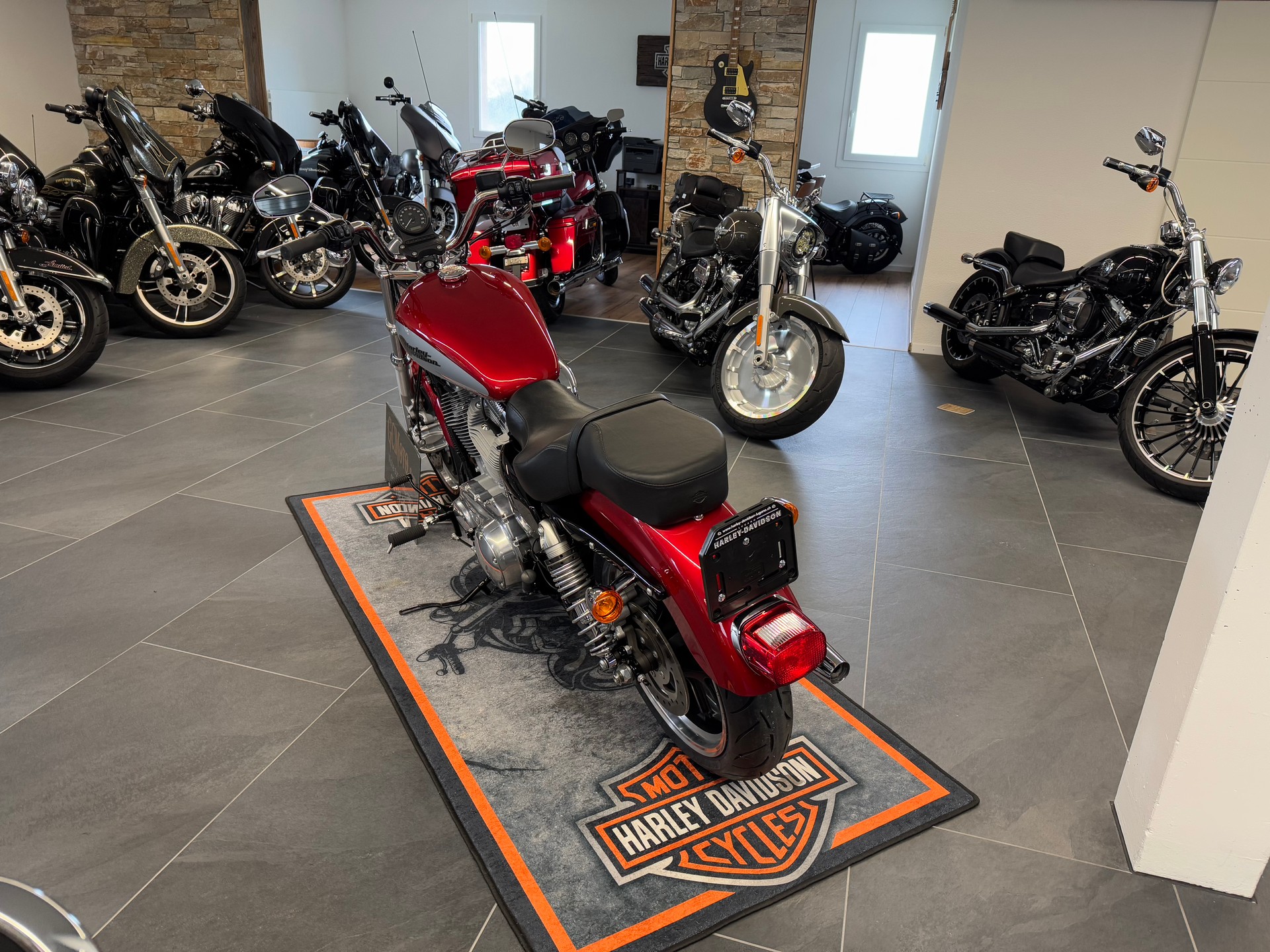 HARLEY-DAVIDSON XL 883 L Sportster Super Low ABS (35 kW possible)-image-5