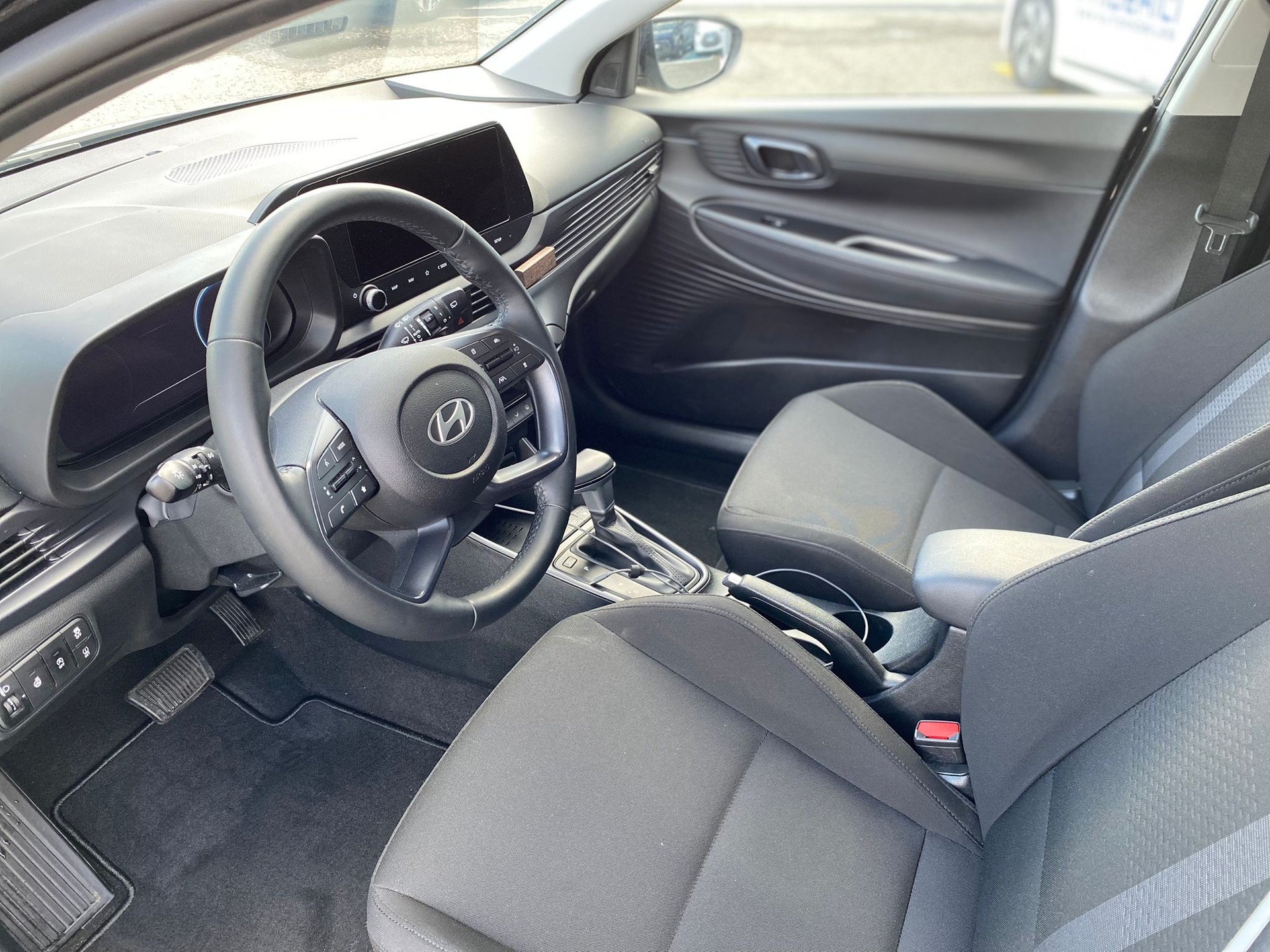 HYUNDAI i20 1.0 T-GDi Vertex DCT-image-6