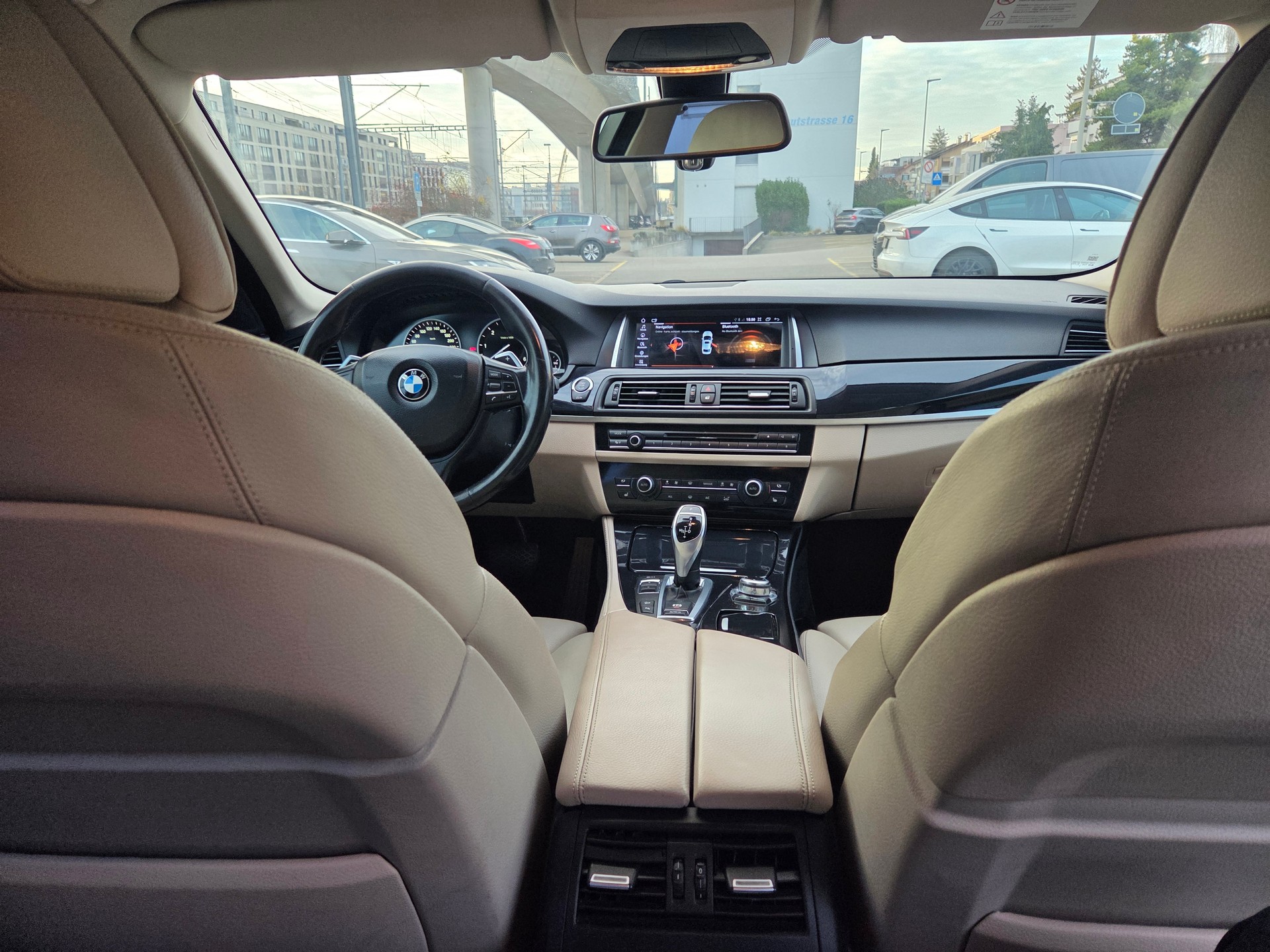 BMW 525d xDrive Steptronic-image-16