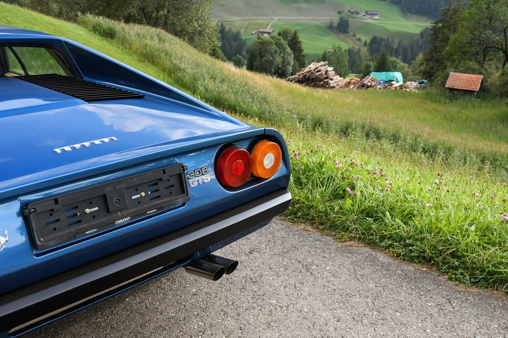 FERRARI GTS-image-7