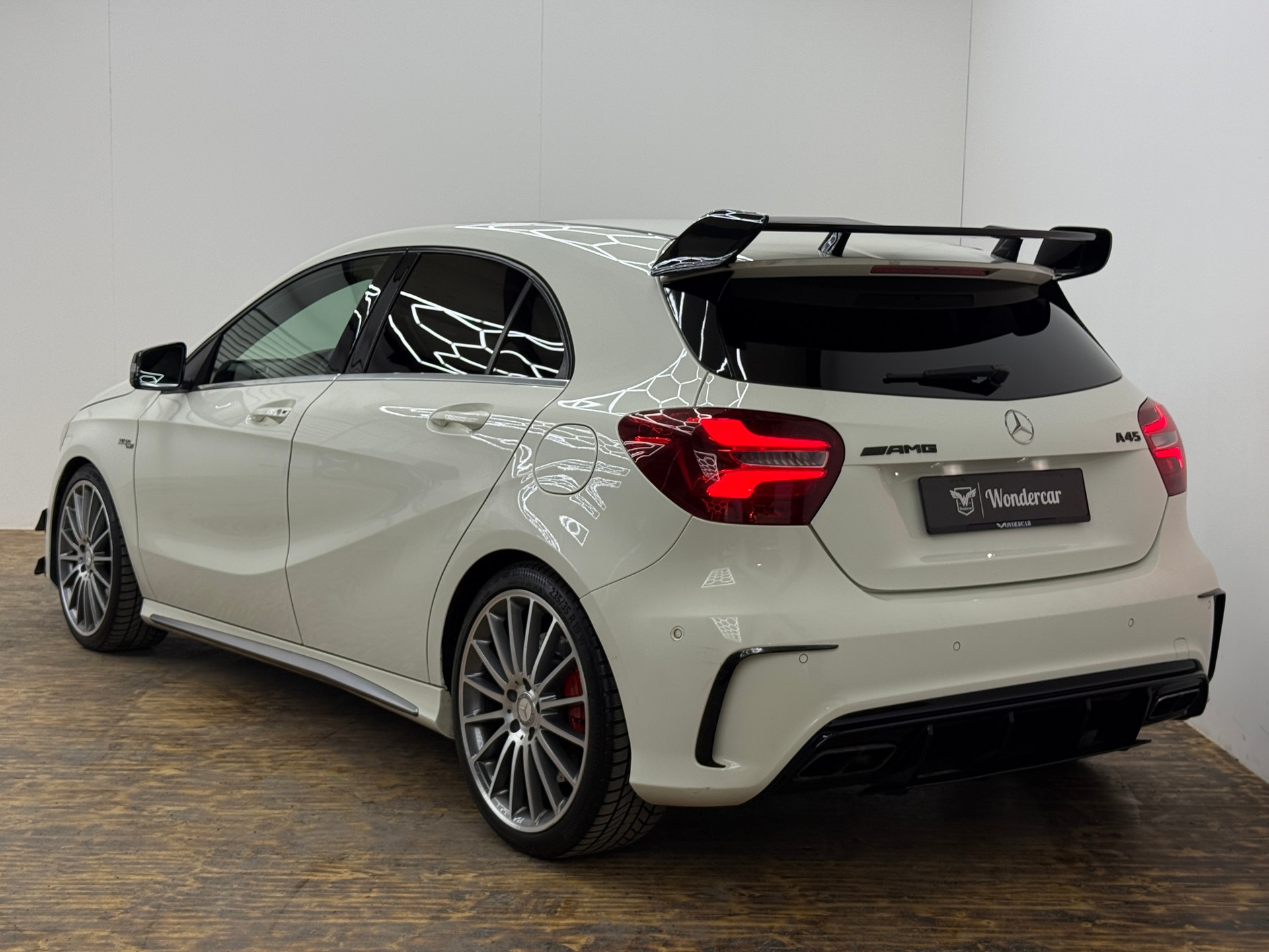 MERCEDES-BENZ A 45 AMG 4Matic Speedshift 7G-DCT-image-10