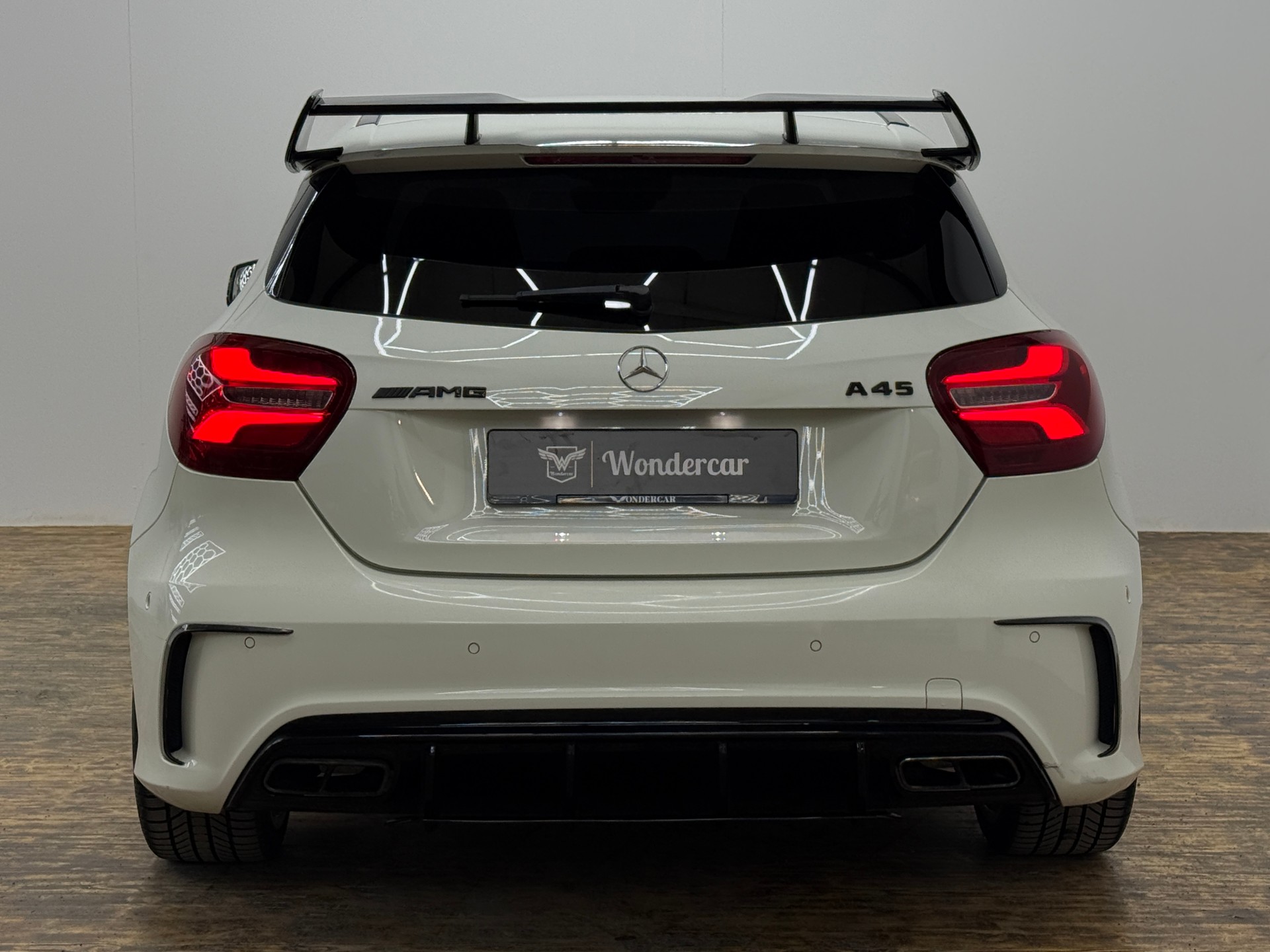 MERCEDES-BENZ A 45 AMG 4Matic Speedshift 7G-DCT-image-12